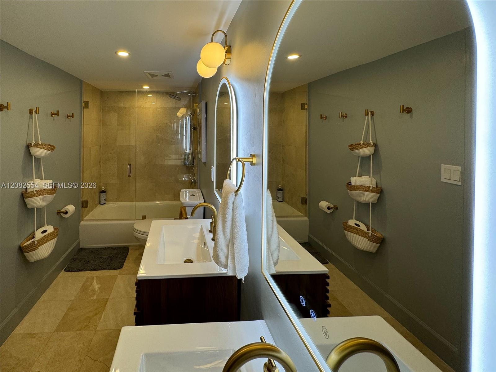 6917 Collins Avenue 1409 Property Photo 15