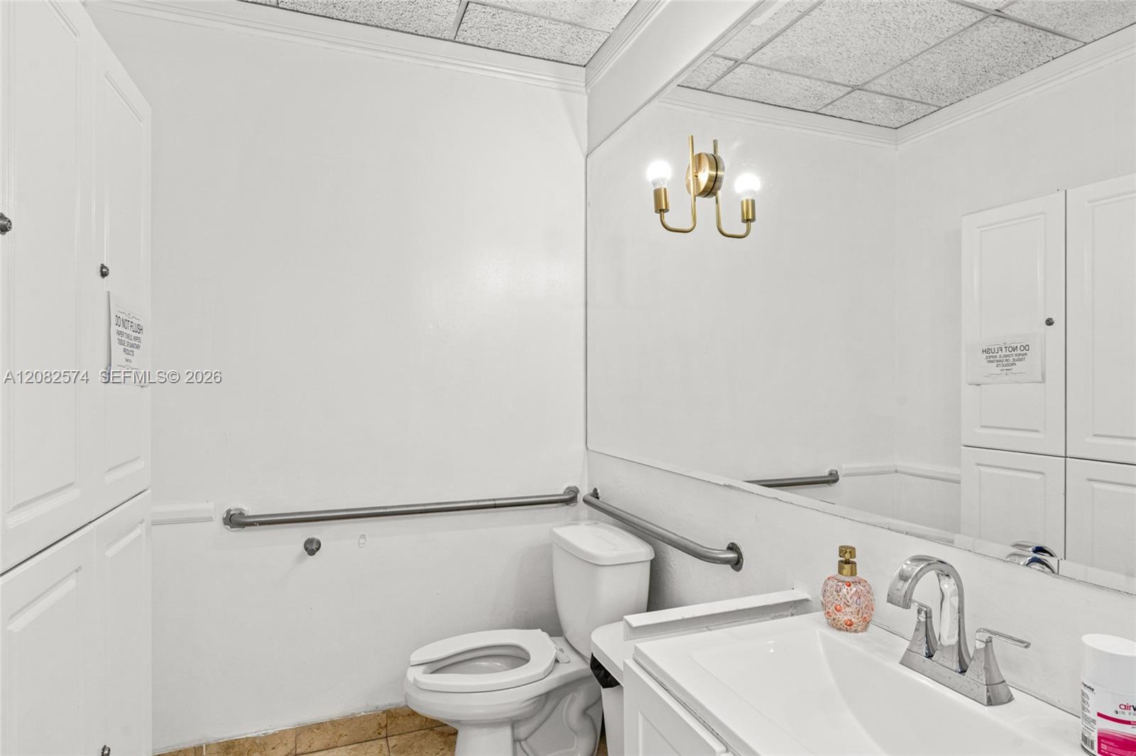 A12082574 Property Photo 20