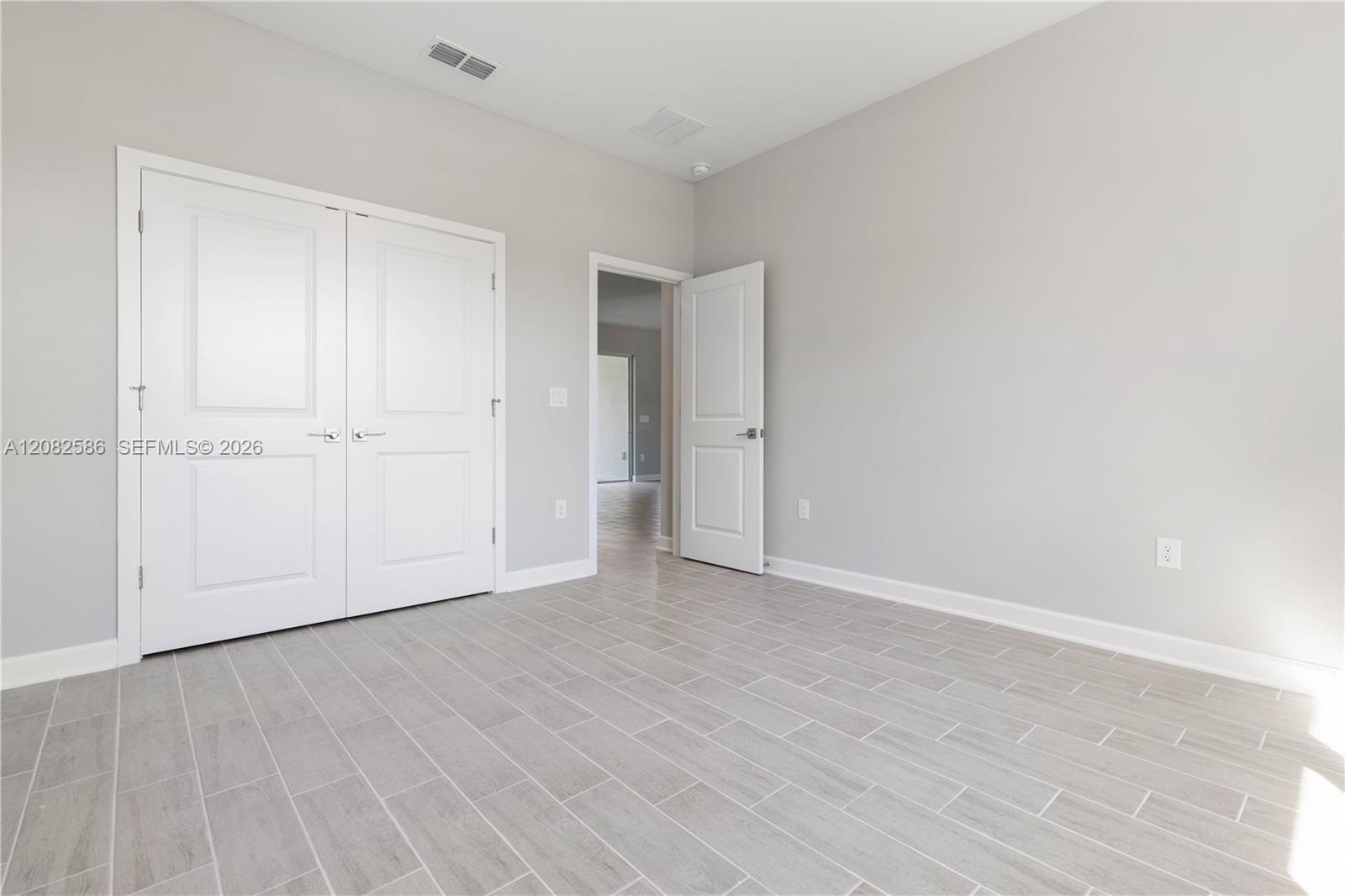 3242 Halacka Avenue Se Property Photo 20