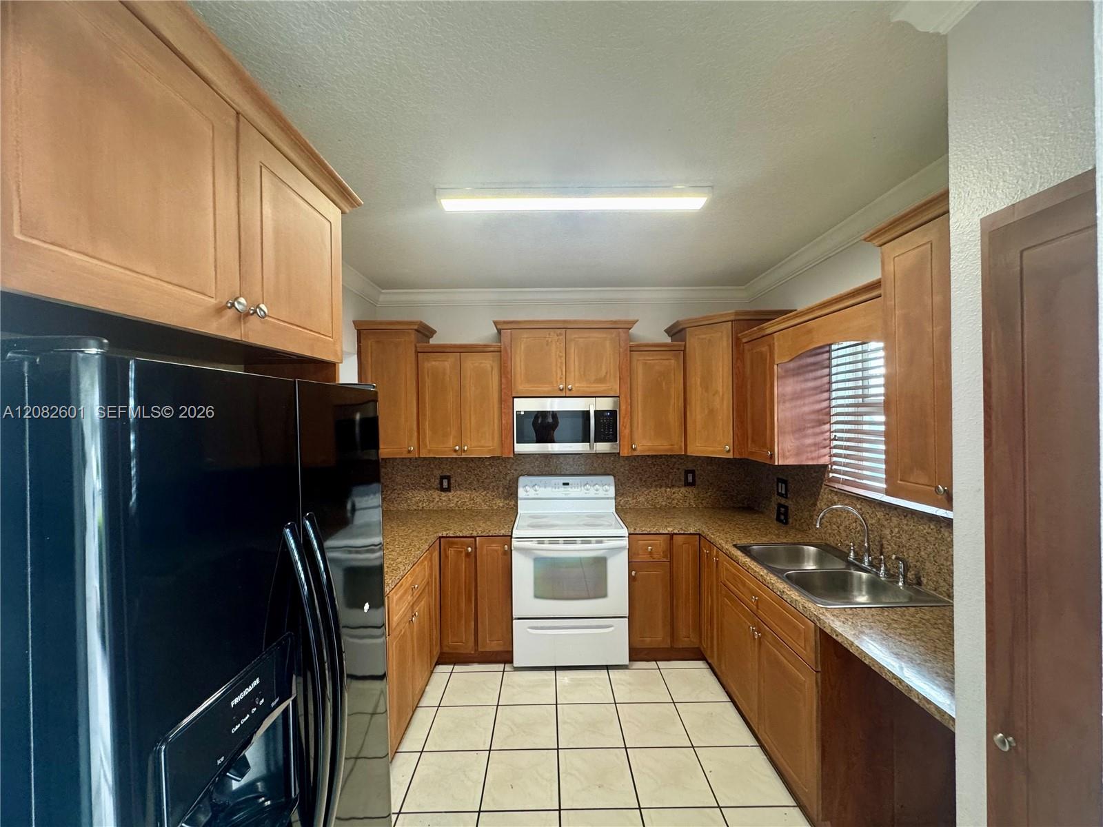 8380 Nw 103rd Street 105g Property Photo 5