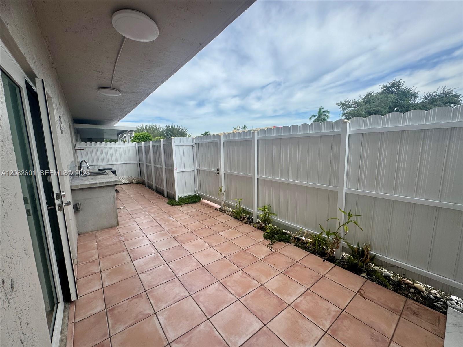 8380 Nw 103rd Street 105g Property Photo 19