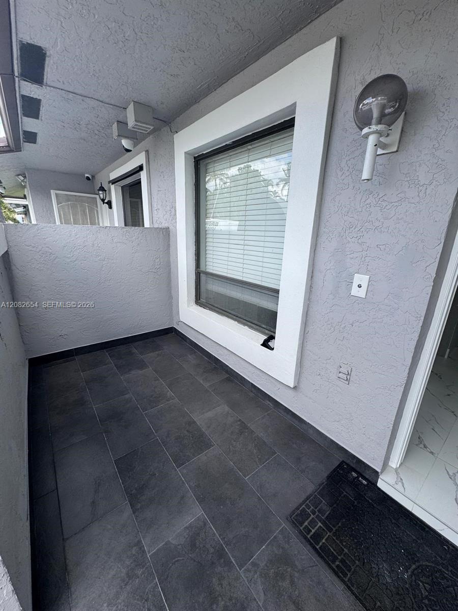 2520 Sw 55th Street 2520 Property Photo 8
