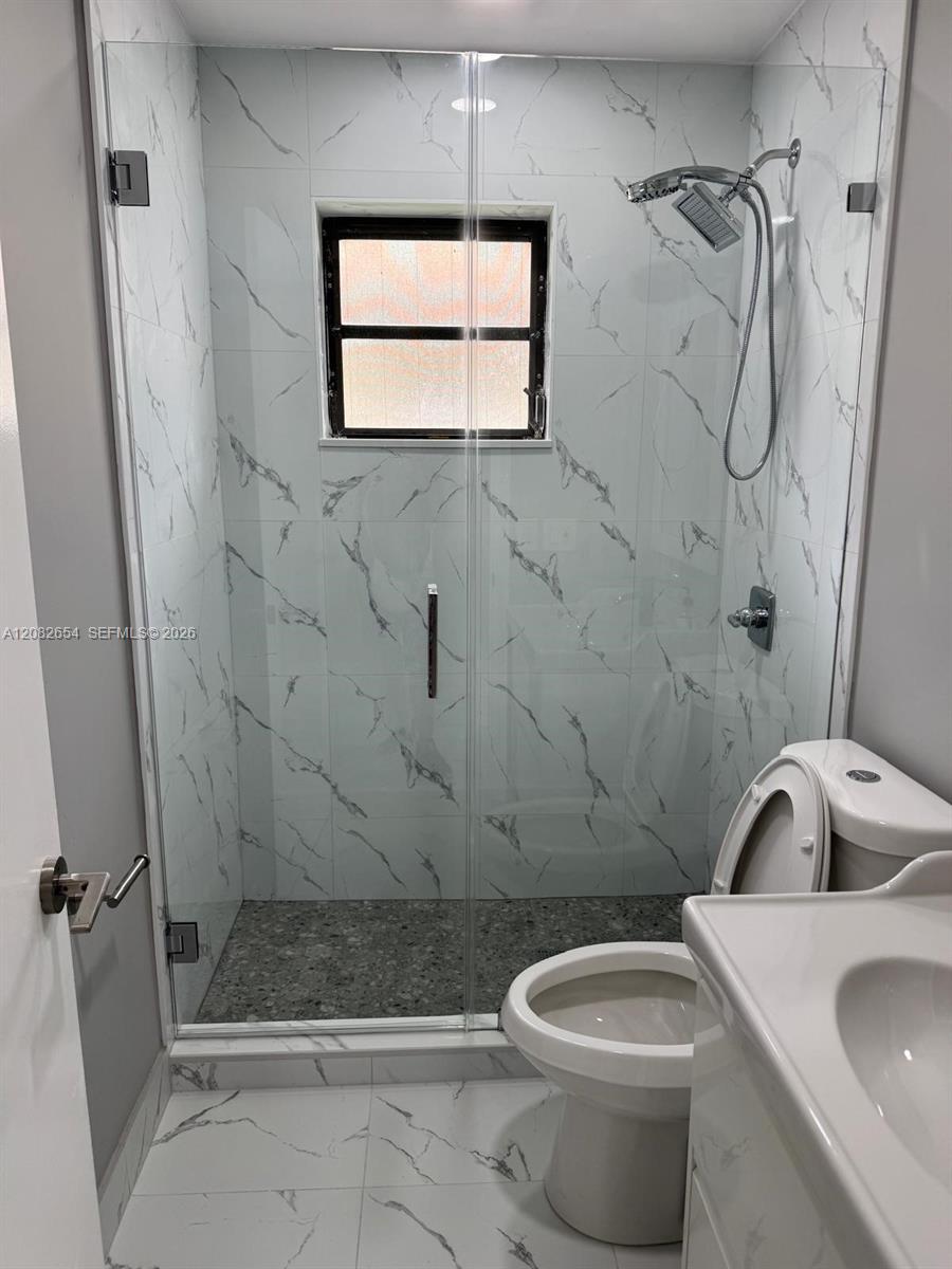 2520 Sw 55th Street 2520 Property Photo 9
