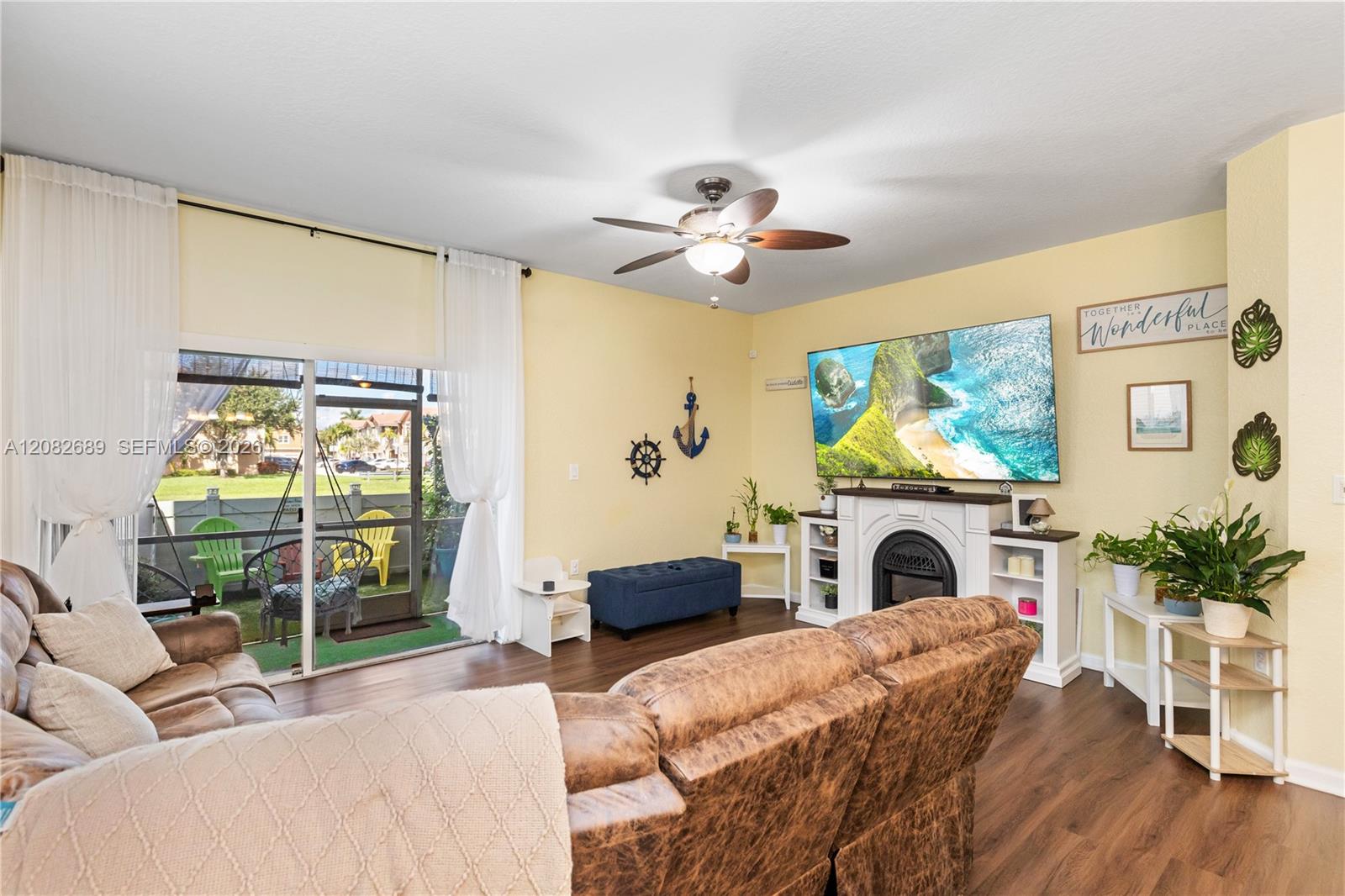 5741 Isles Circle Property Photo 12