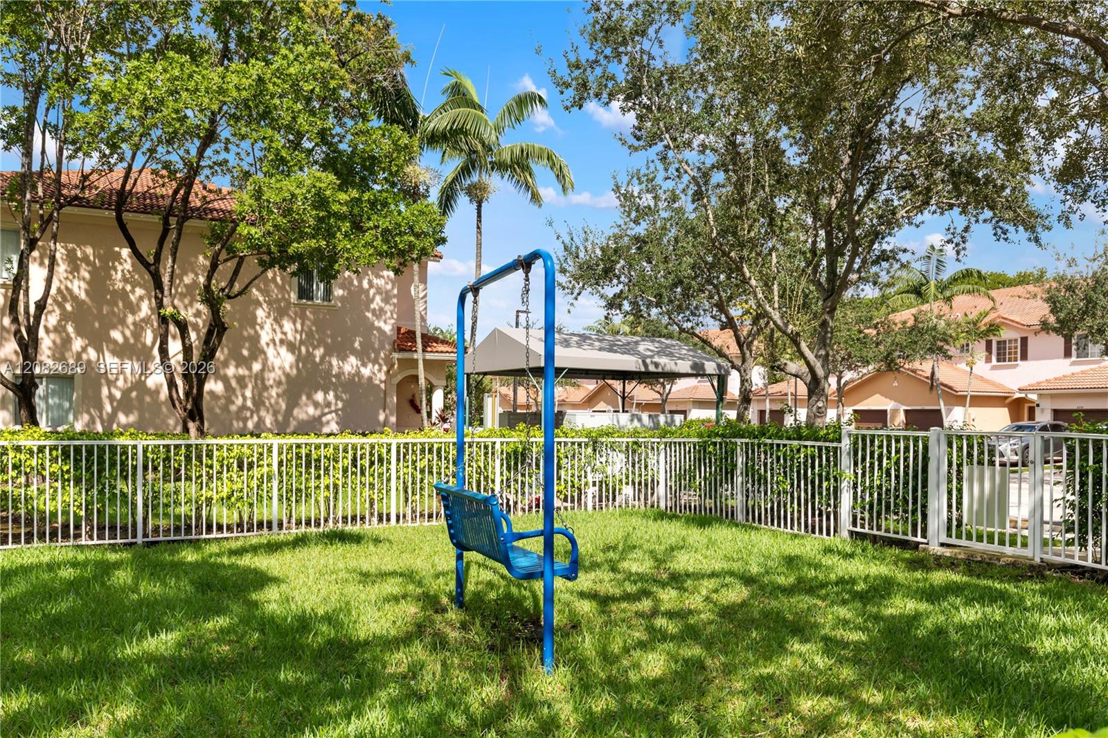 5741 Isles Circle Property Photo 41