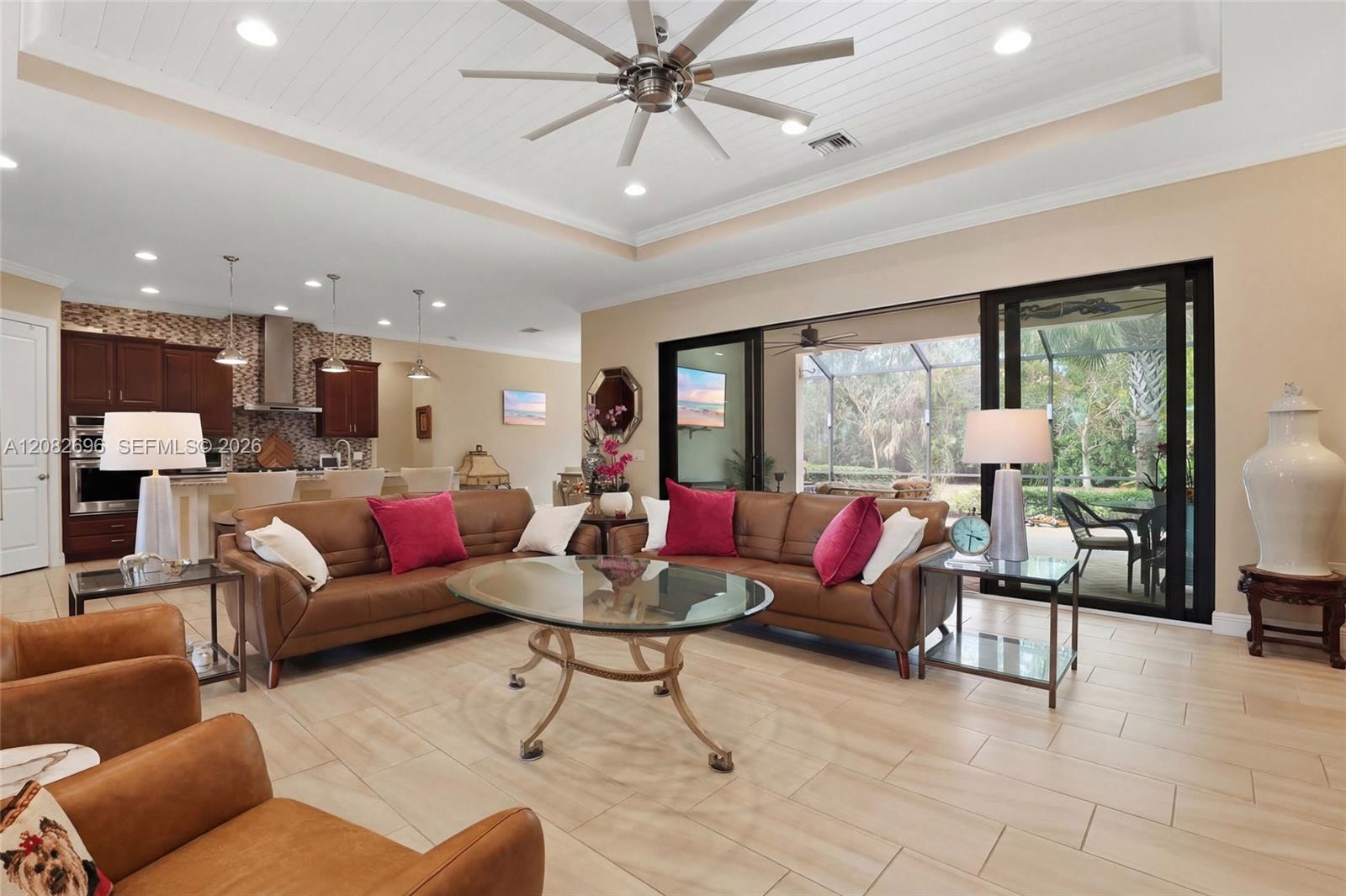 2303 Somerset Place Property Photo 12