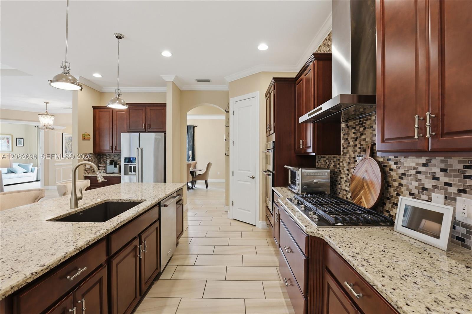 2303 Somerset Place Property Photo 17