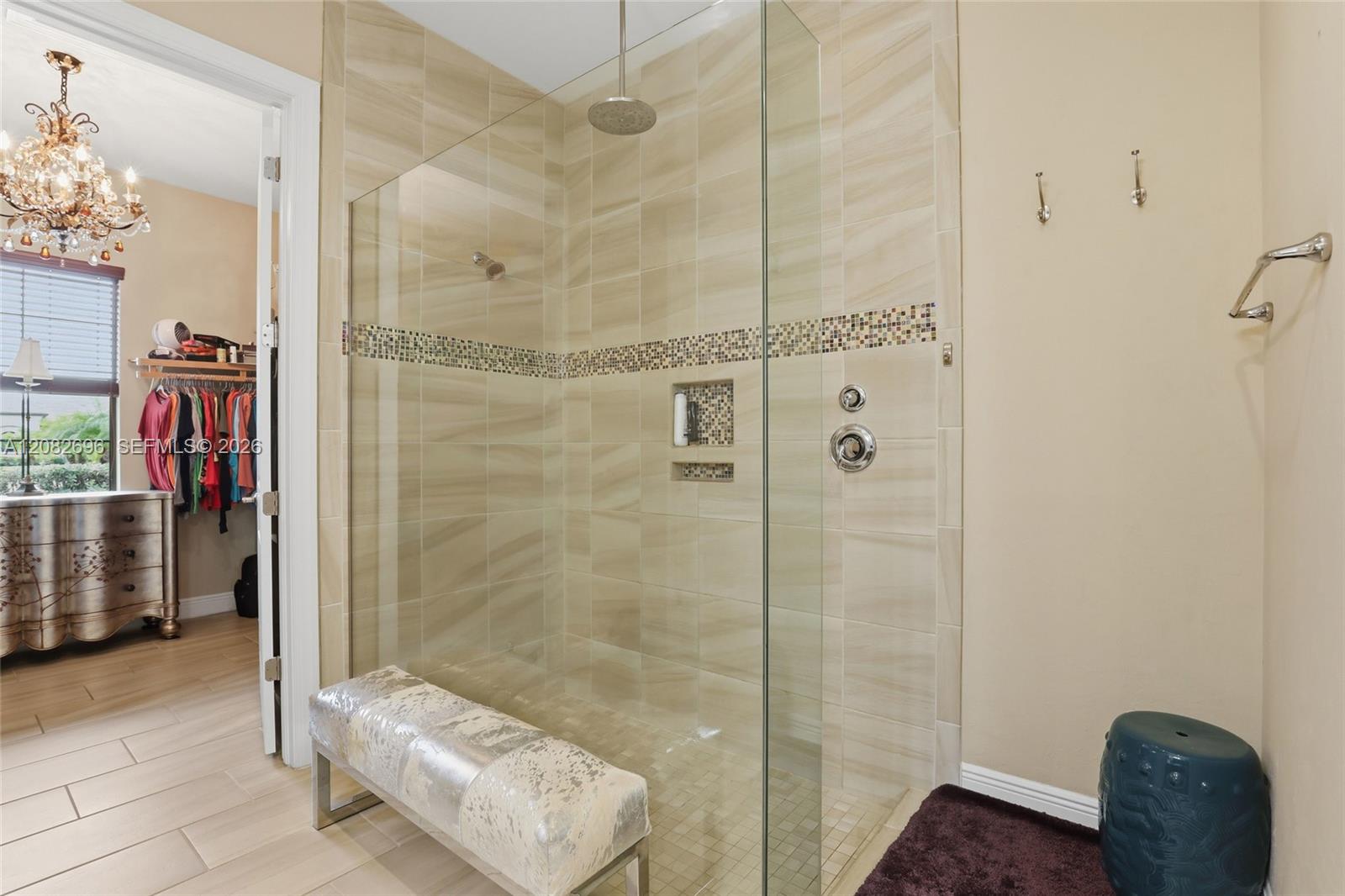 2303 Somerset Place Property Photo 32