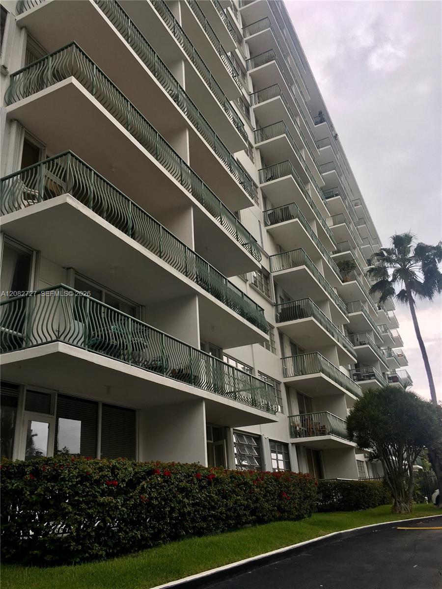 1408 Brickell Bay Drive 912 Property Photo 1
