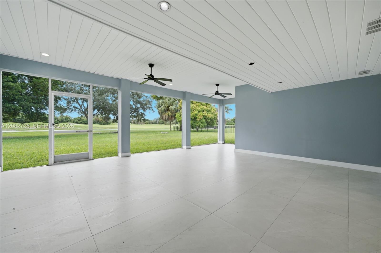 6700 E Tropical Way Property Photo 37
