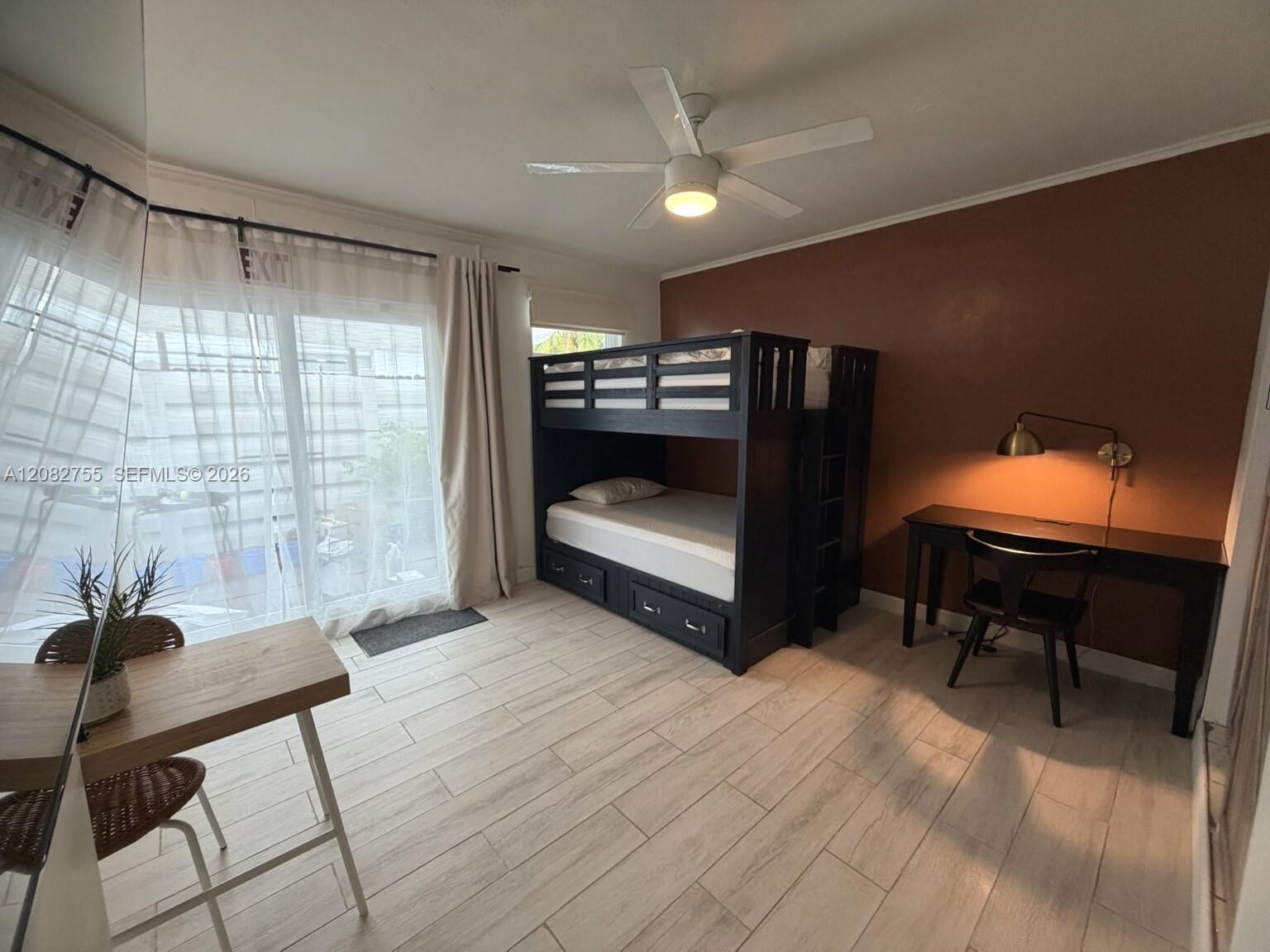 1300 Arthur Street Property Photo 2