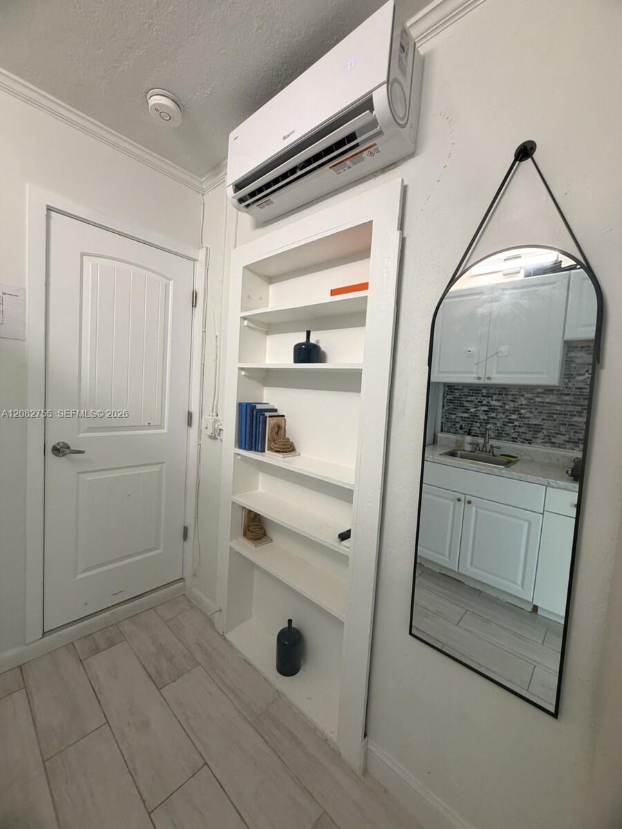 1300 Arthur Street Property Photo 5