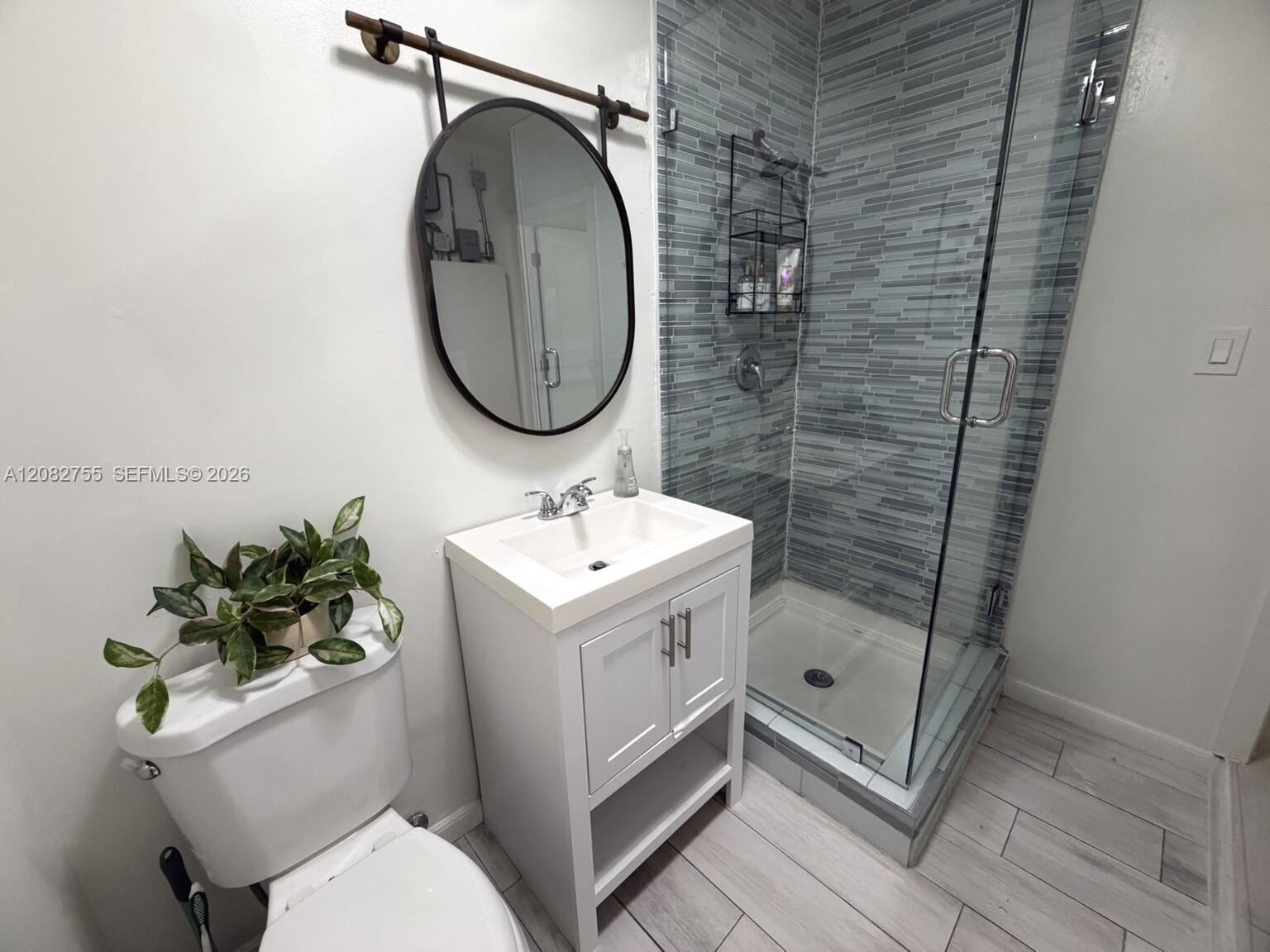 1300 Arthur Street Property Photo 7