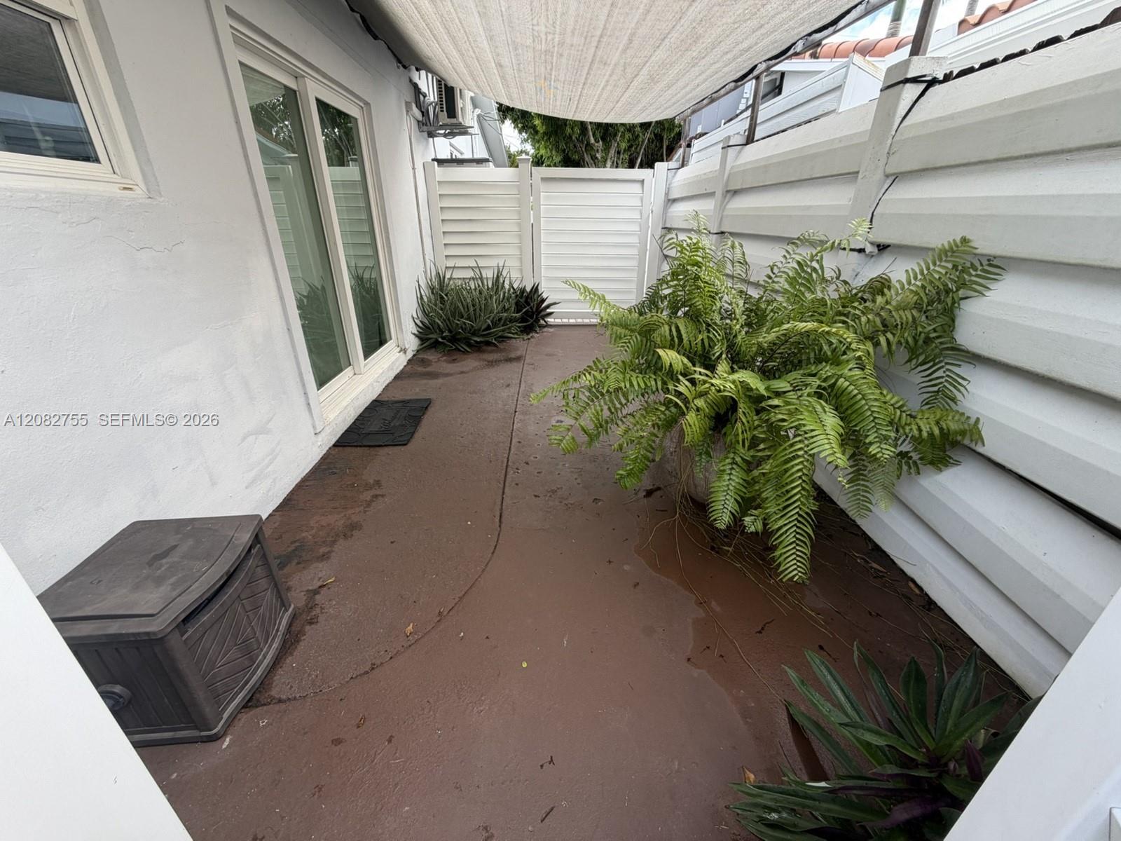 1300 Arthur Street Property Photo 9