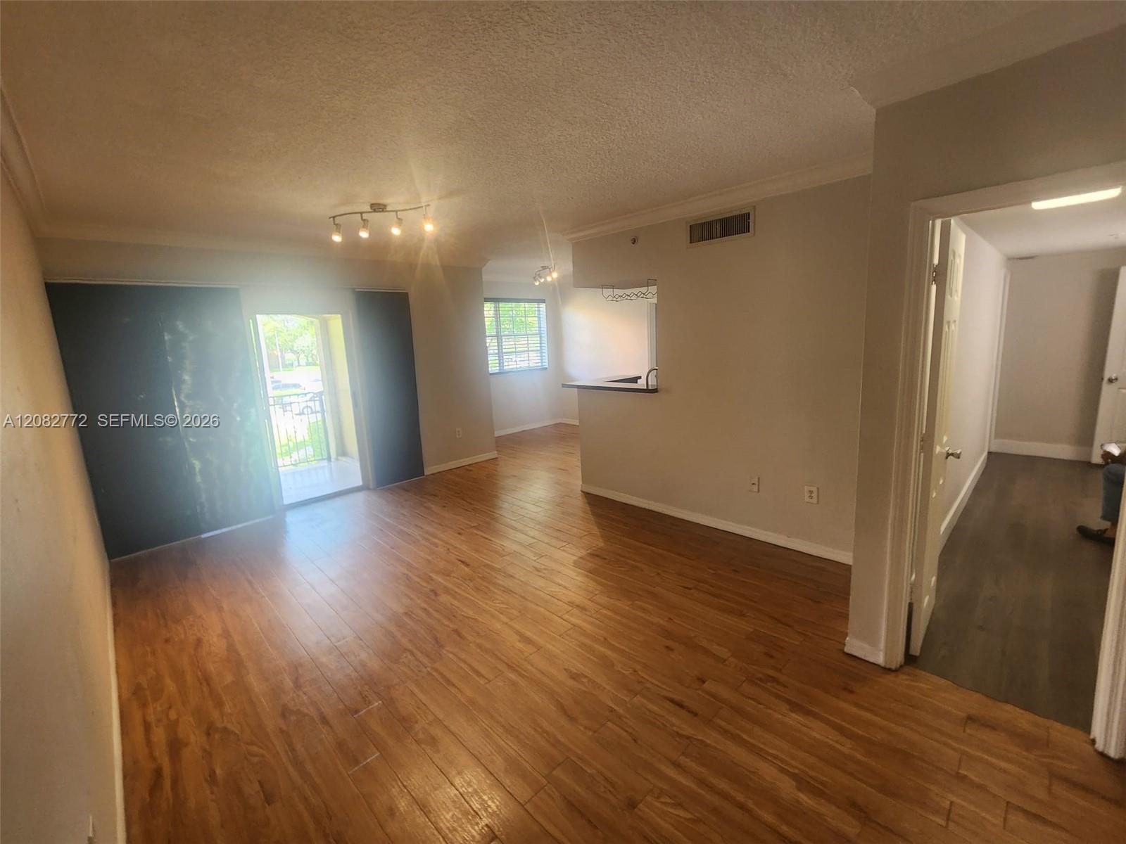 A12082772 Property Photo 1