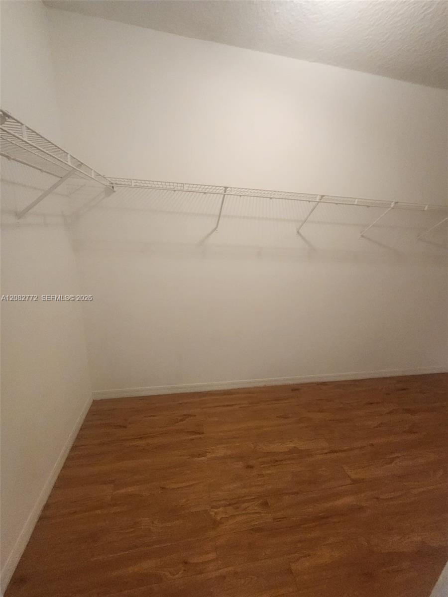 A12082772 Property Photo 11