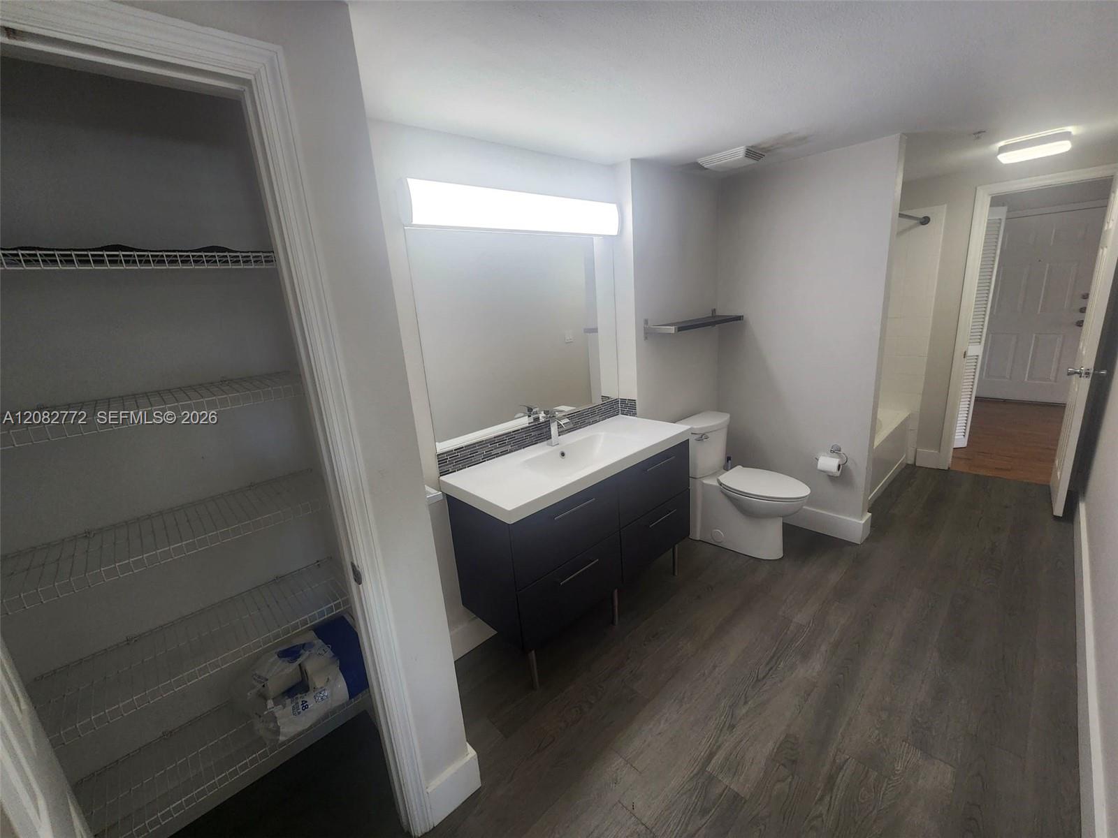 A12082772 Property Photo 13