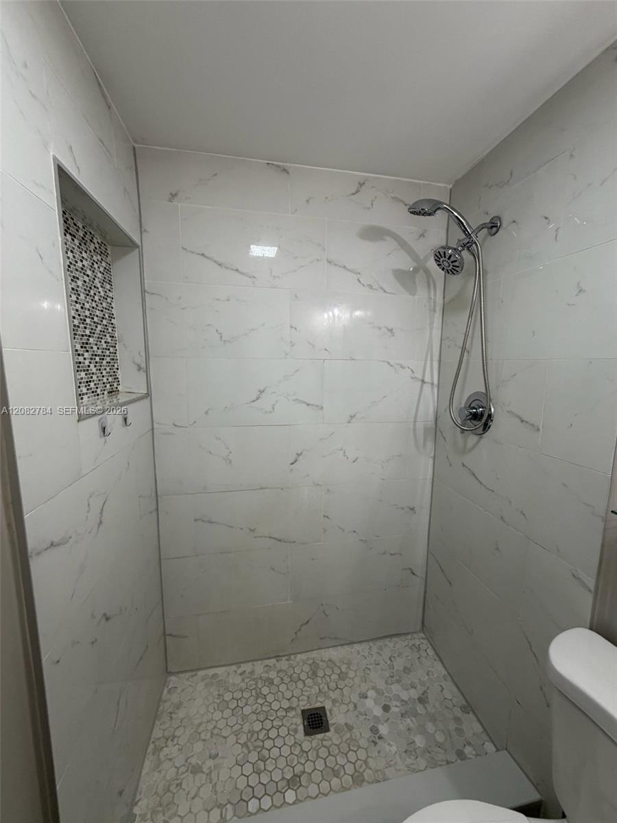 A12082784 Property Photo 2