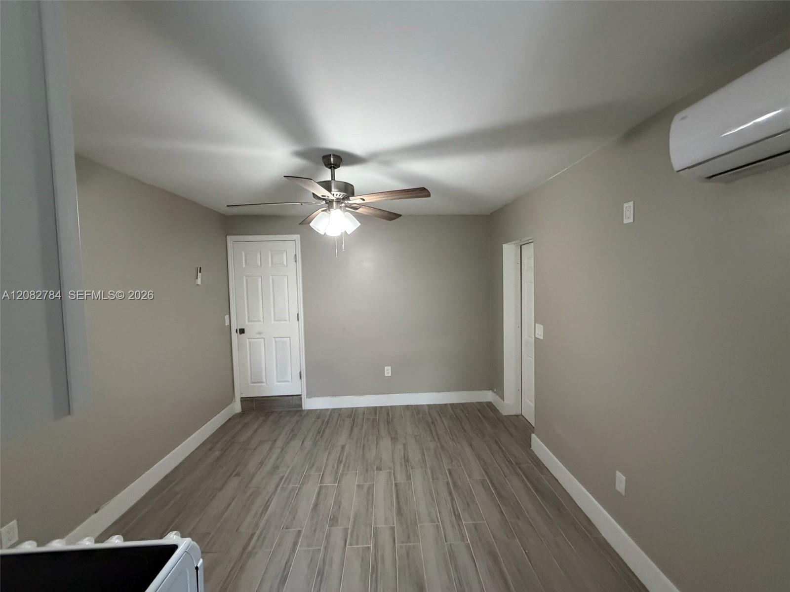 A12082784 Property Photo 3