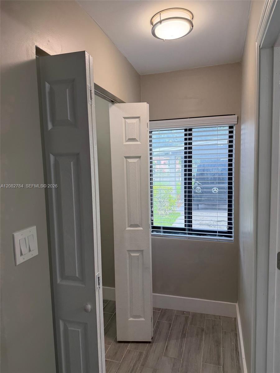 A12082784 Property Photo 4