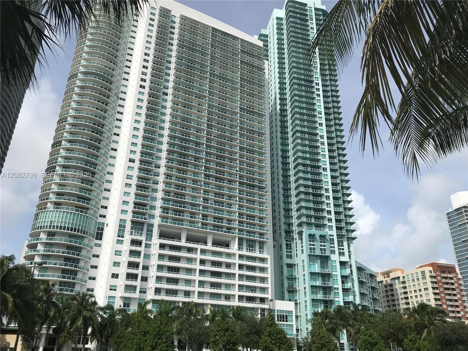 1800 N Bayshore Drive 2204 Property Photo 1
