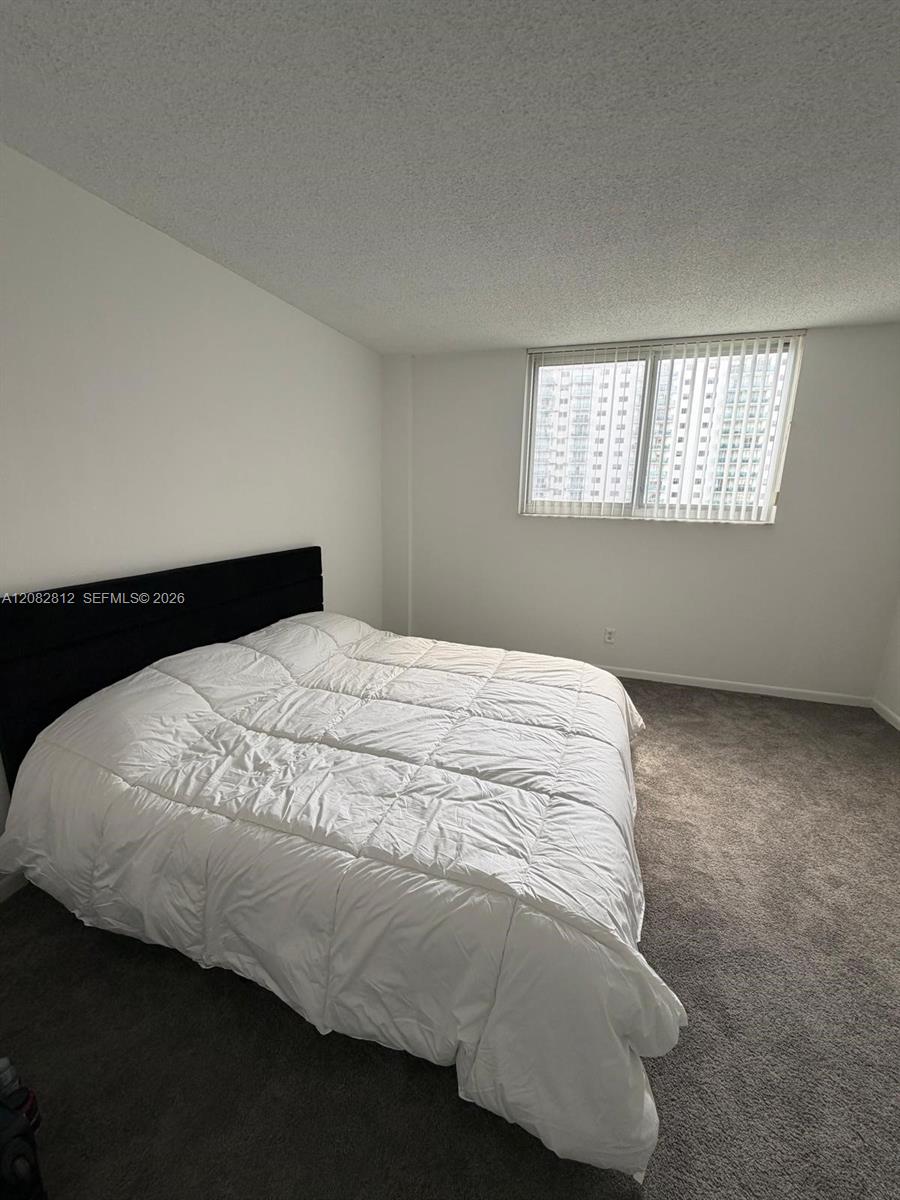 A12082812 Property Photo 7