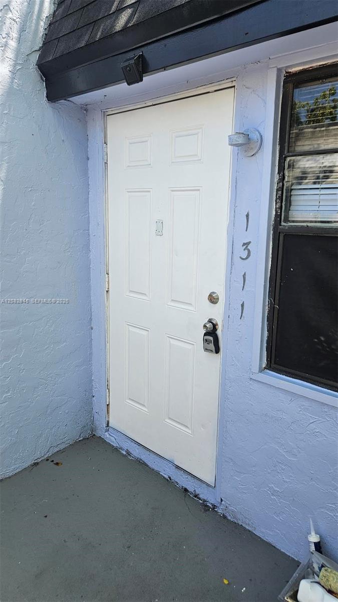 1311 Nw 8th Avenue 1311 Property Photo 2