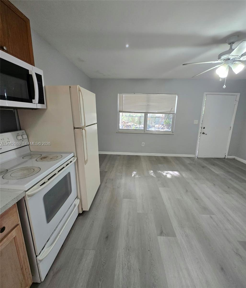 3981 Sw 12th Place 1-4 Property Photo 6
