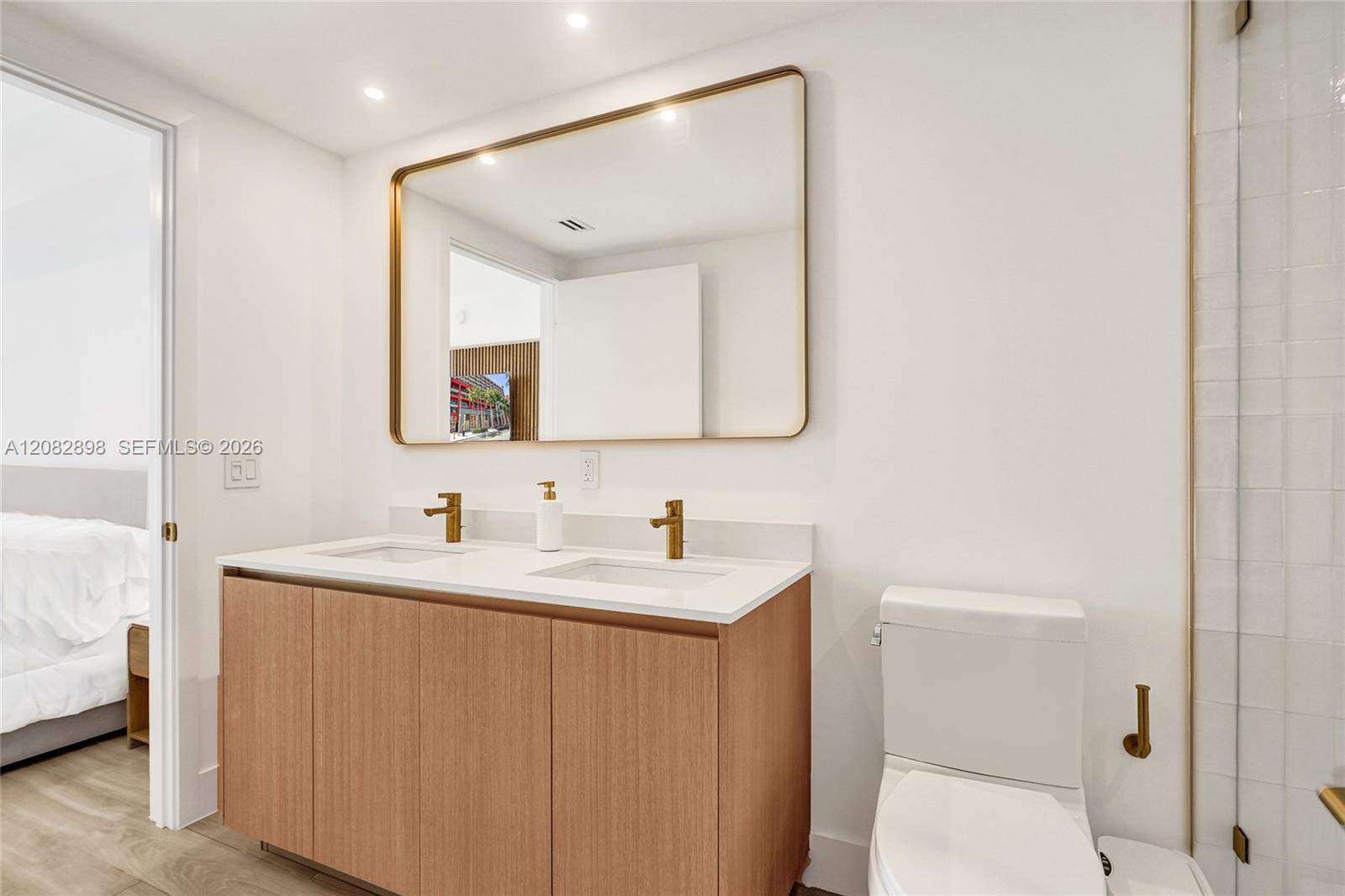 90 Ne 32 902 Property Photo 22