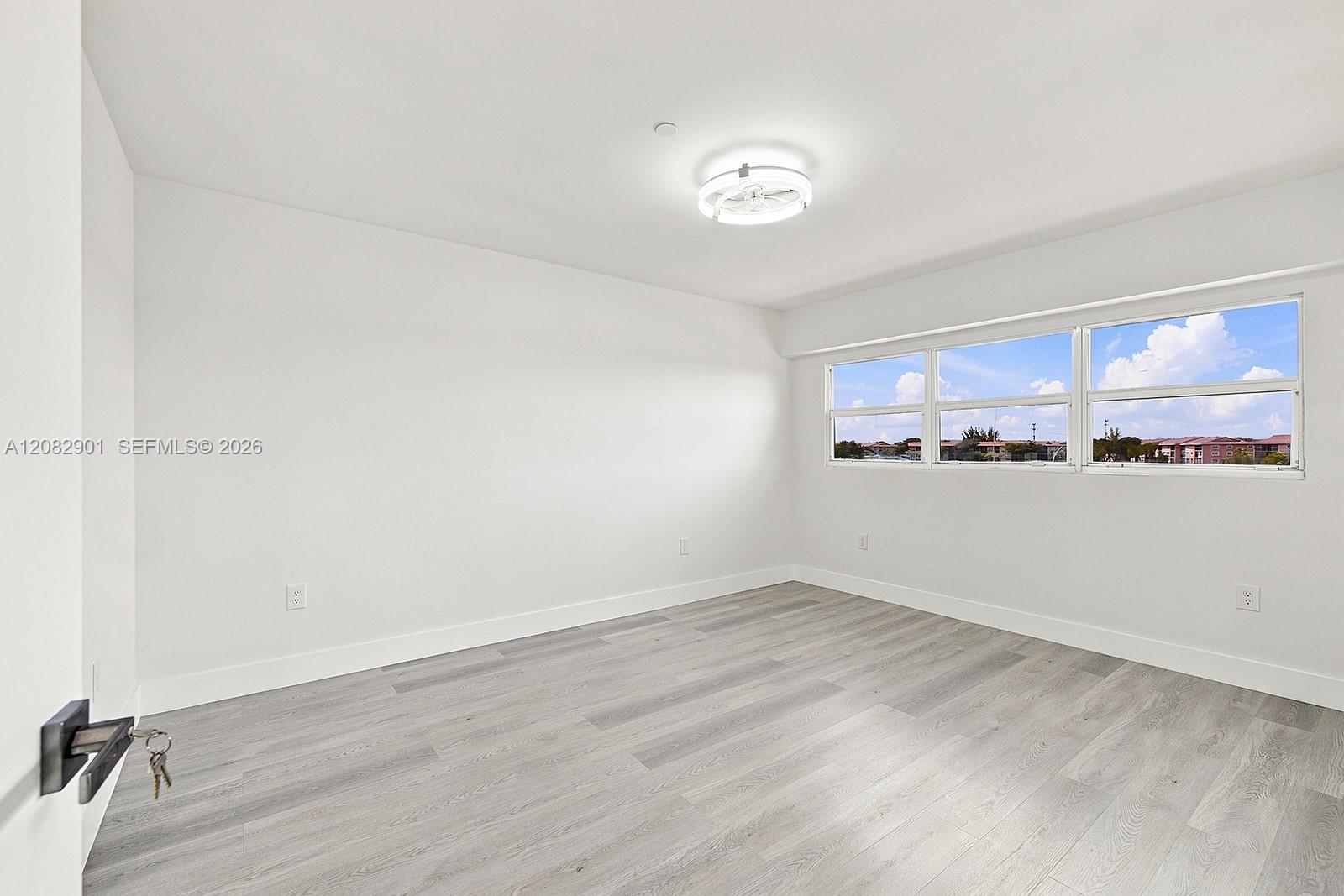 550 Sw 138th Avenue 402k Property Photo 16