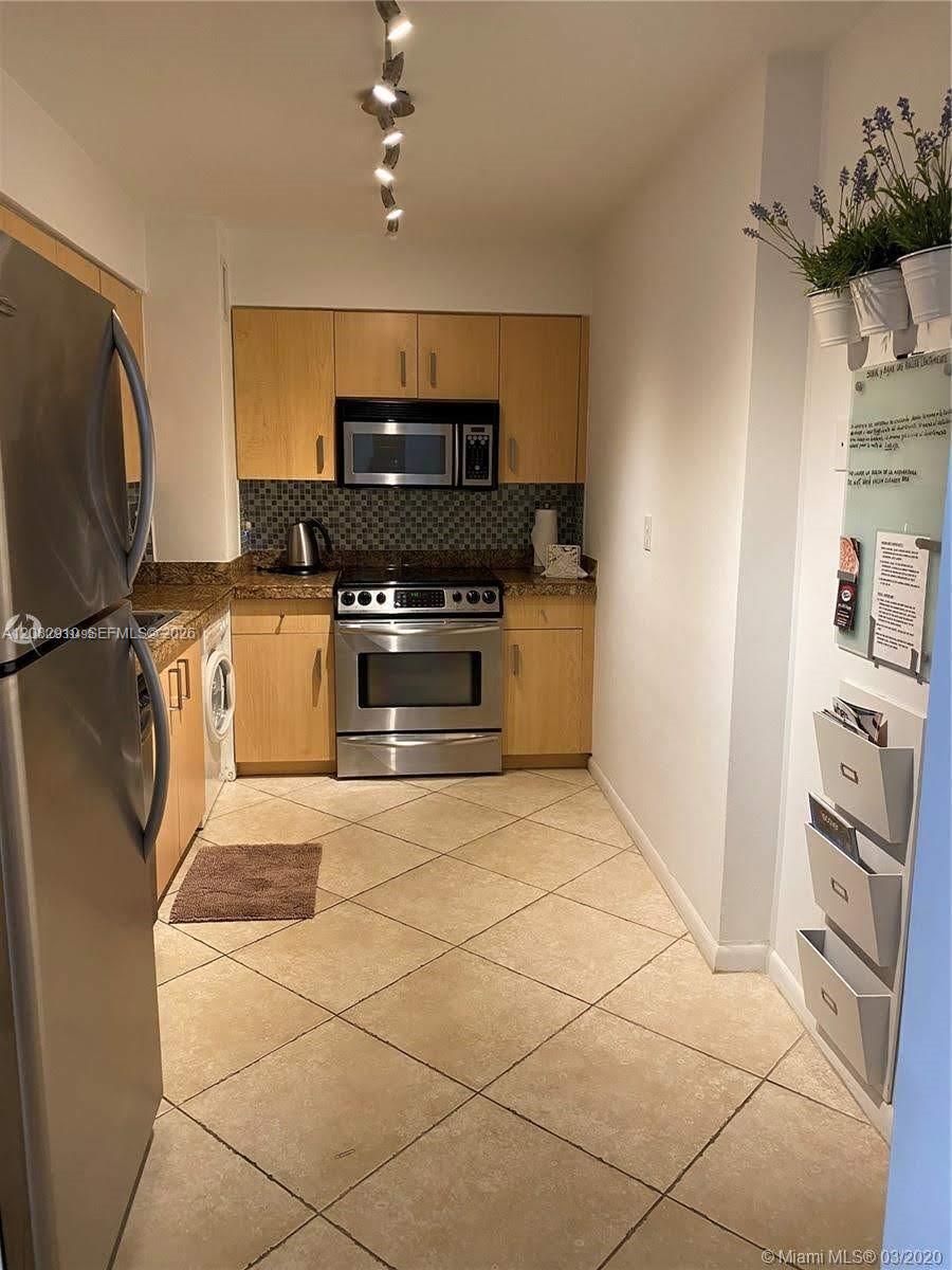 9195 Collins Avenue 414 Seasonal Property Photo 5
