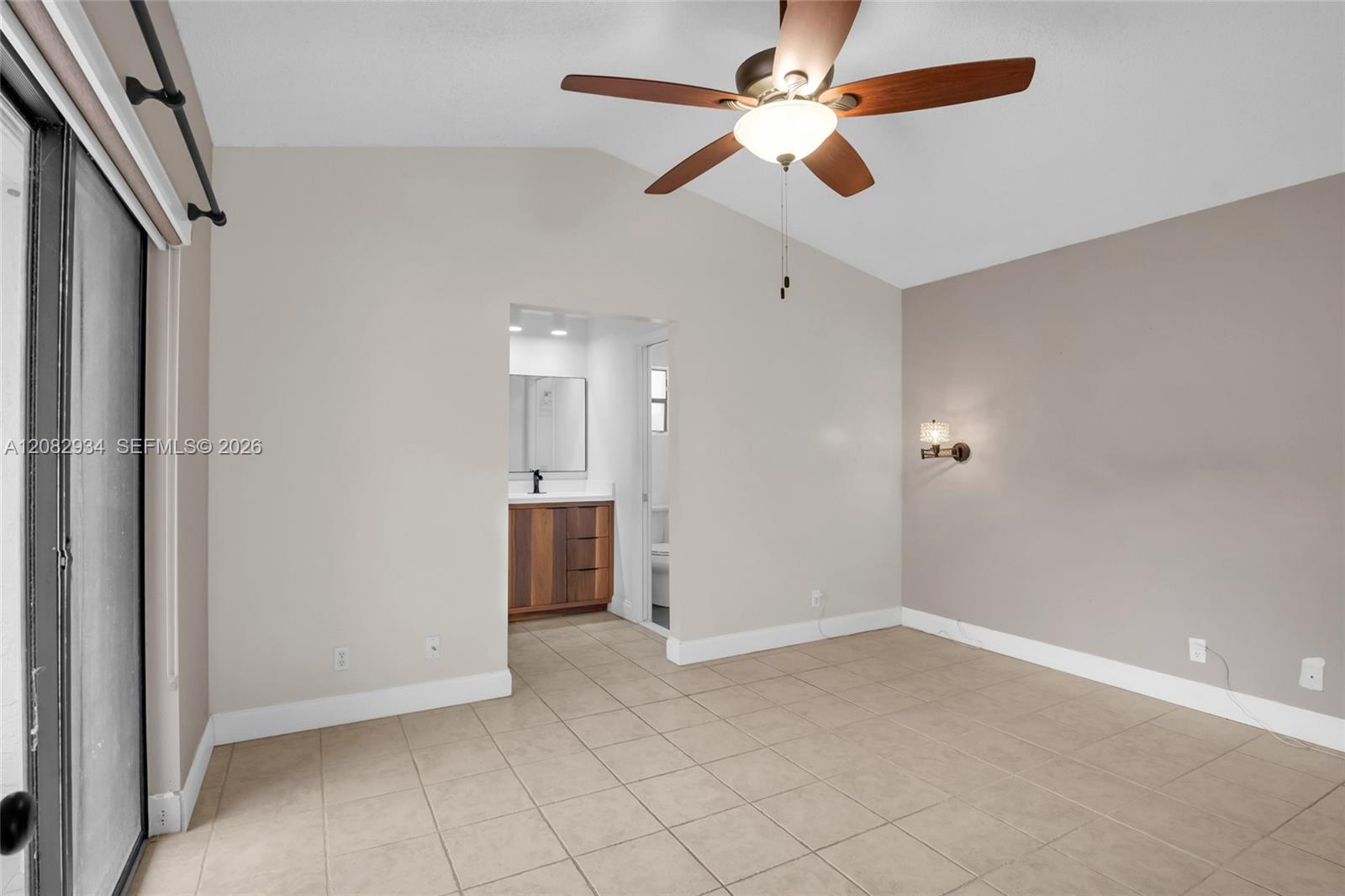 17624 Nw 63rd Court Property Photo 16