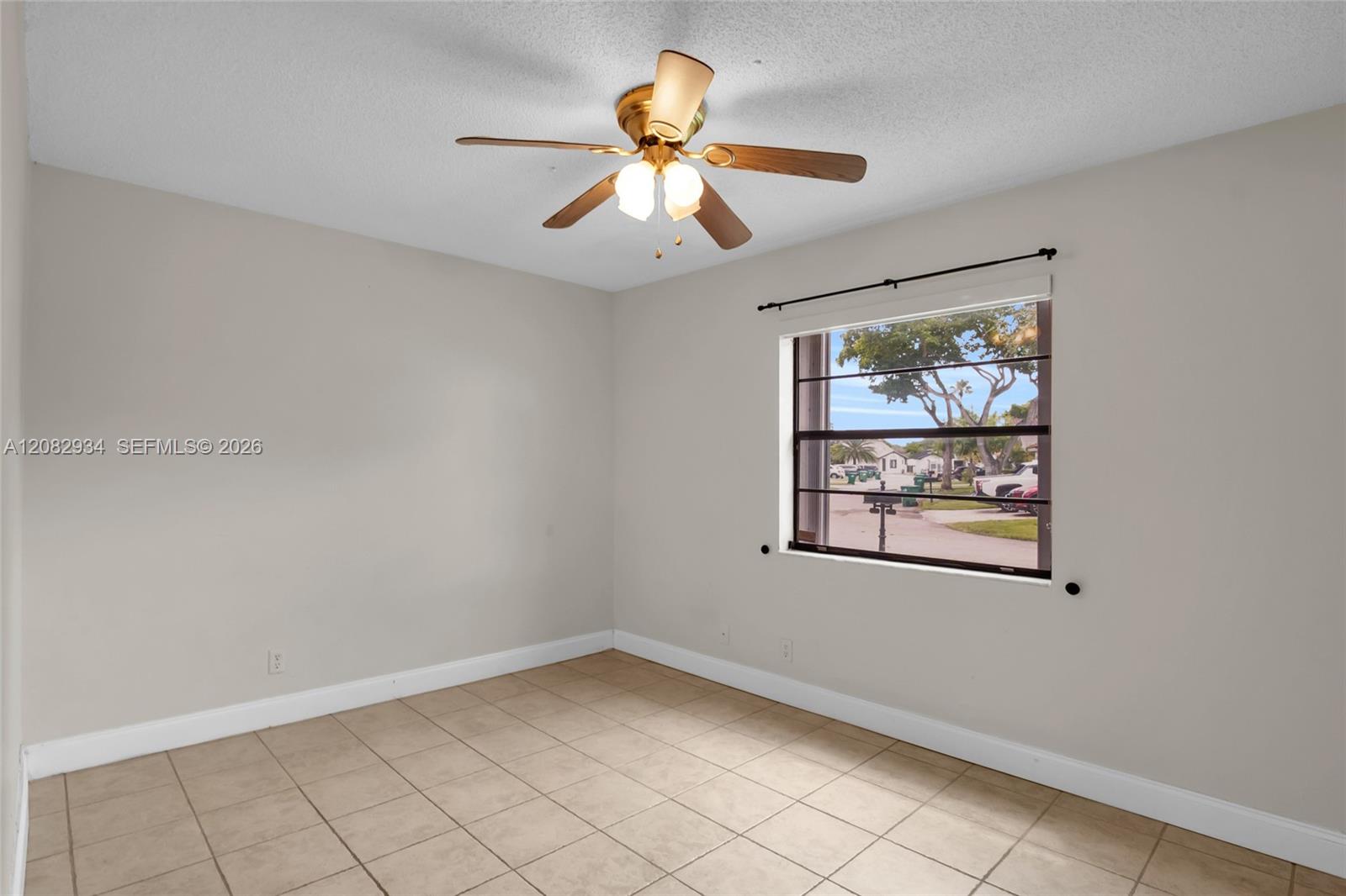 17624 Nw 63rd Court Property Photo 22