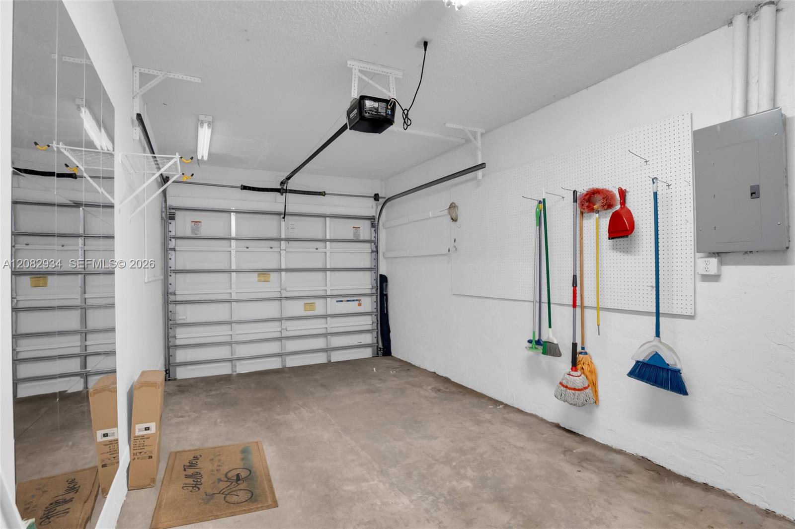 17624 Nw 63rd Court Property Photo 33