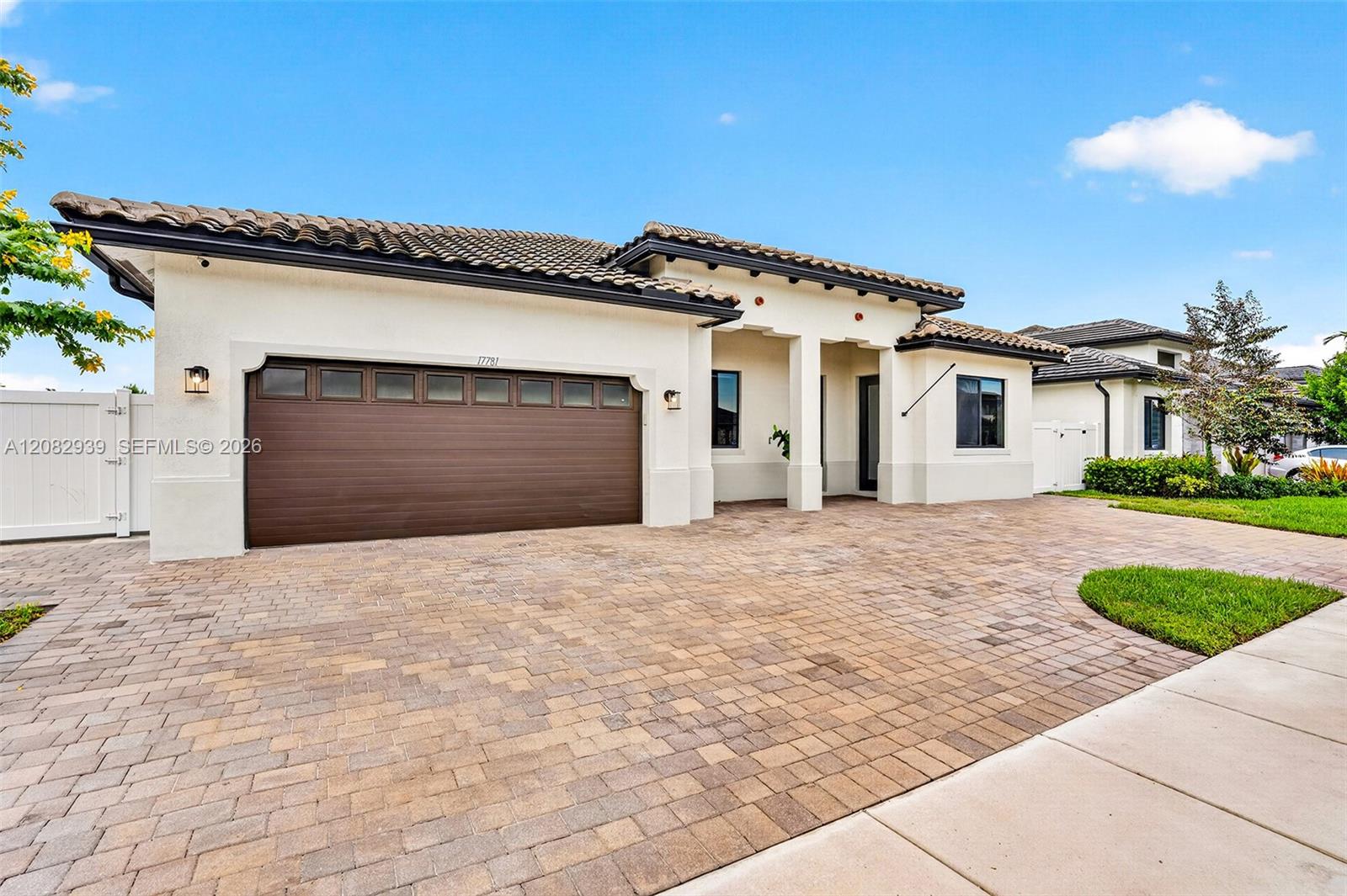 17781 SW 41st Street Property Photo 1