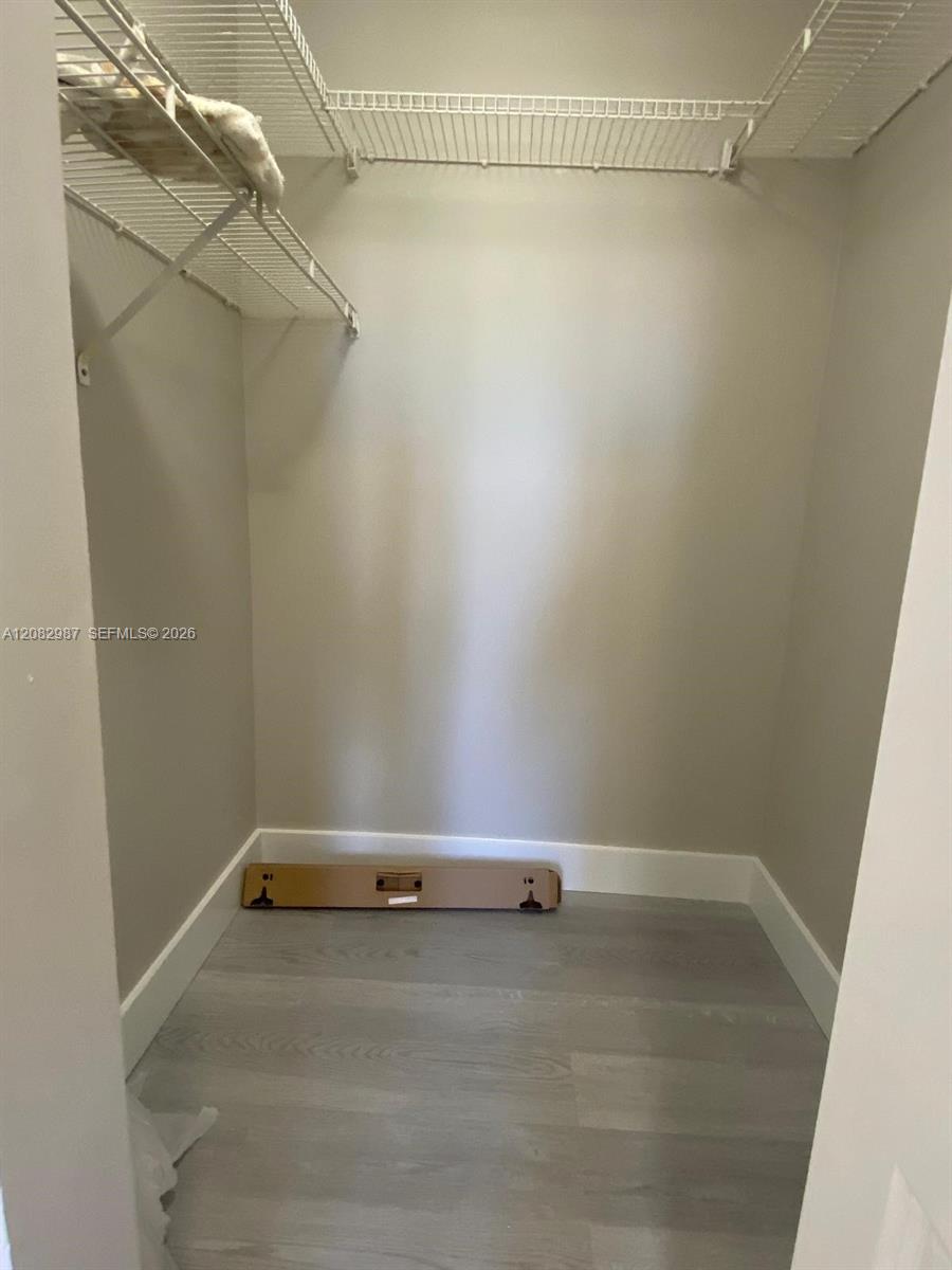 A12082987 Property Photo 13