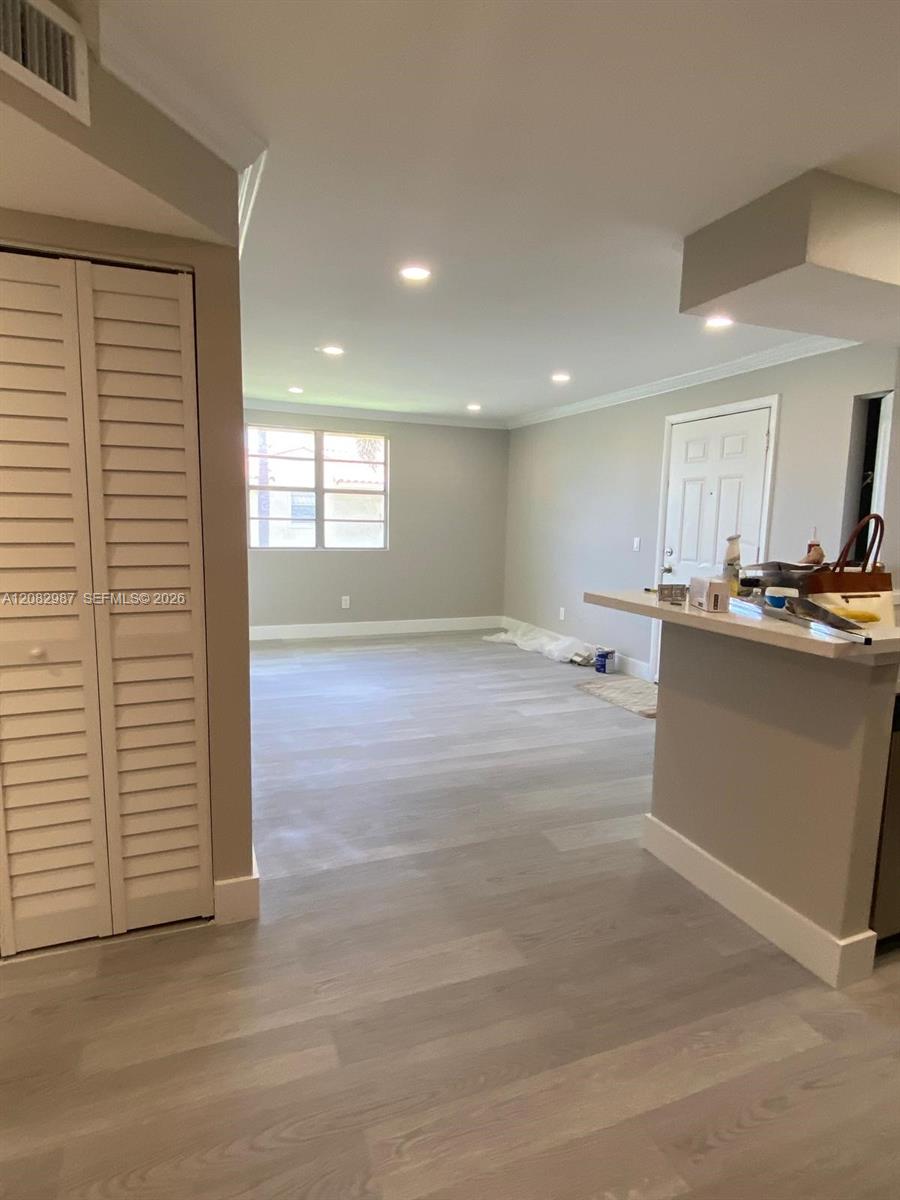 A12082987 Property Photo 16