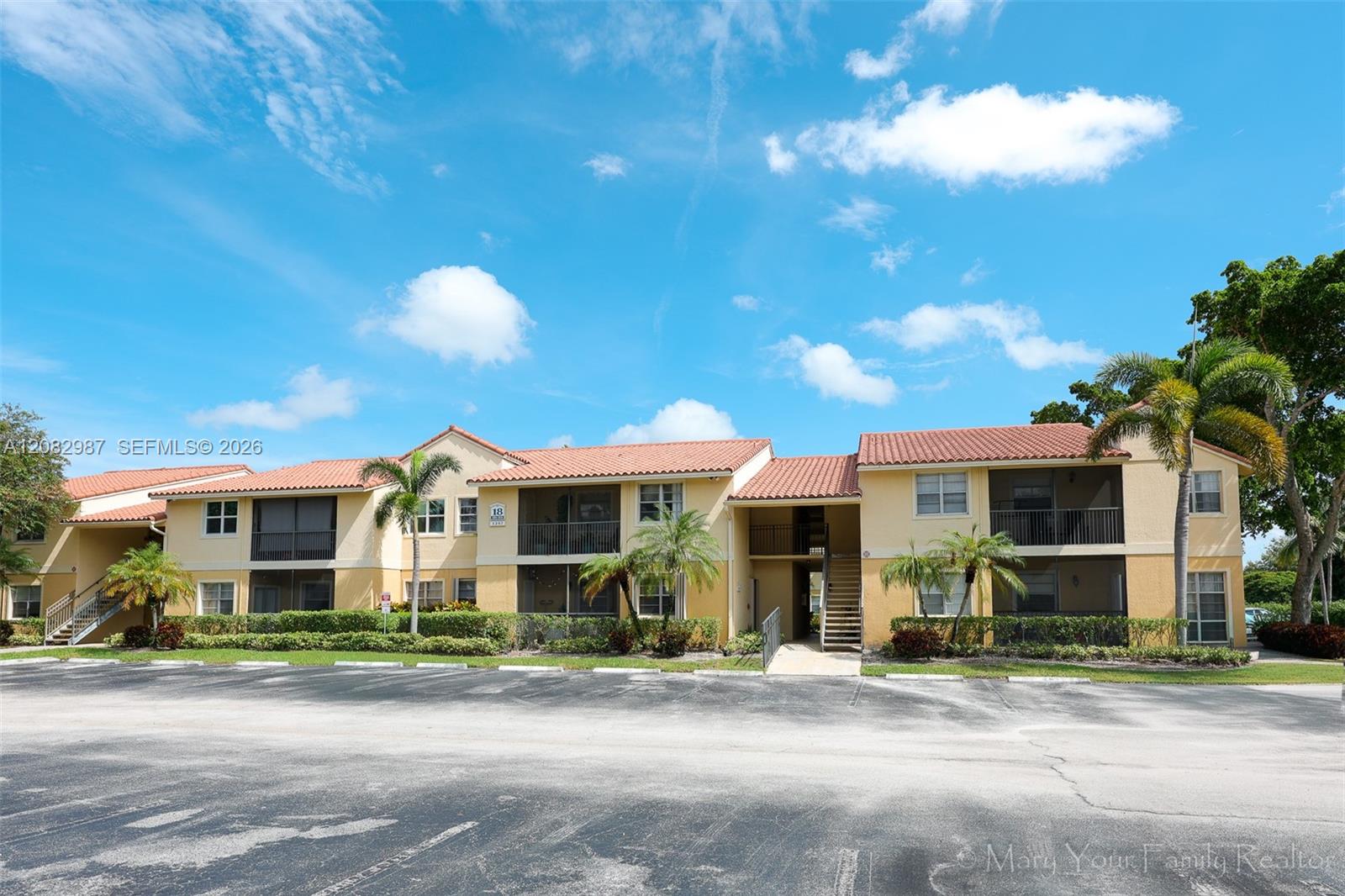 A12082987 Property Photo 26