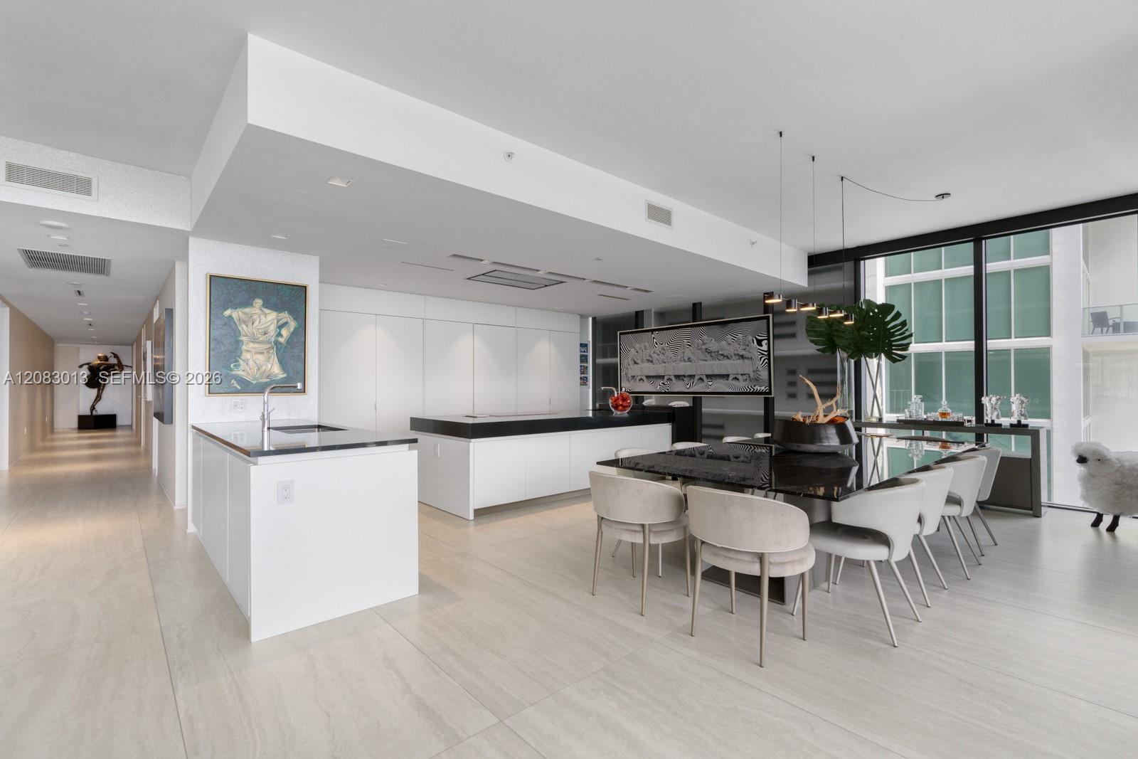 1000 Biscayne Boulevard 3402 Property Photo 13