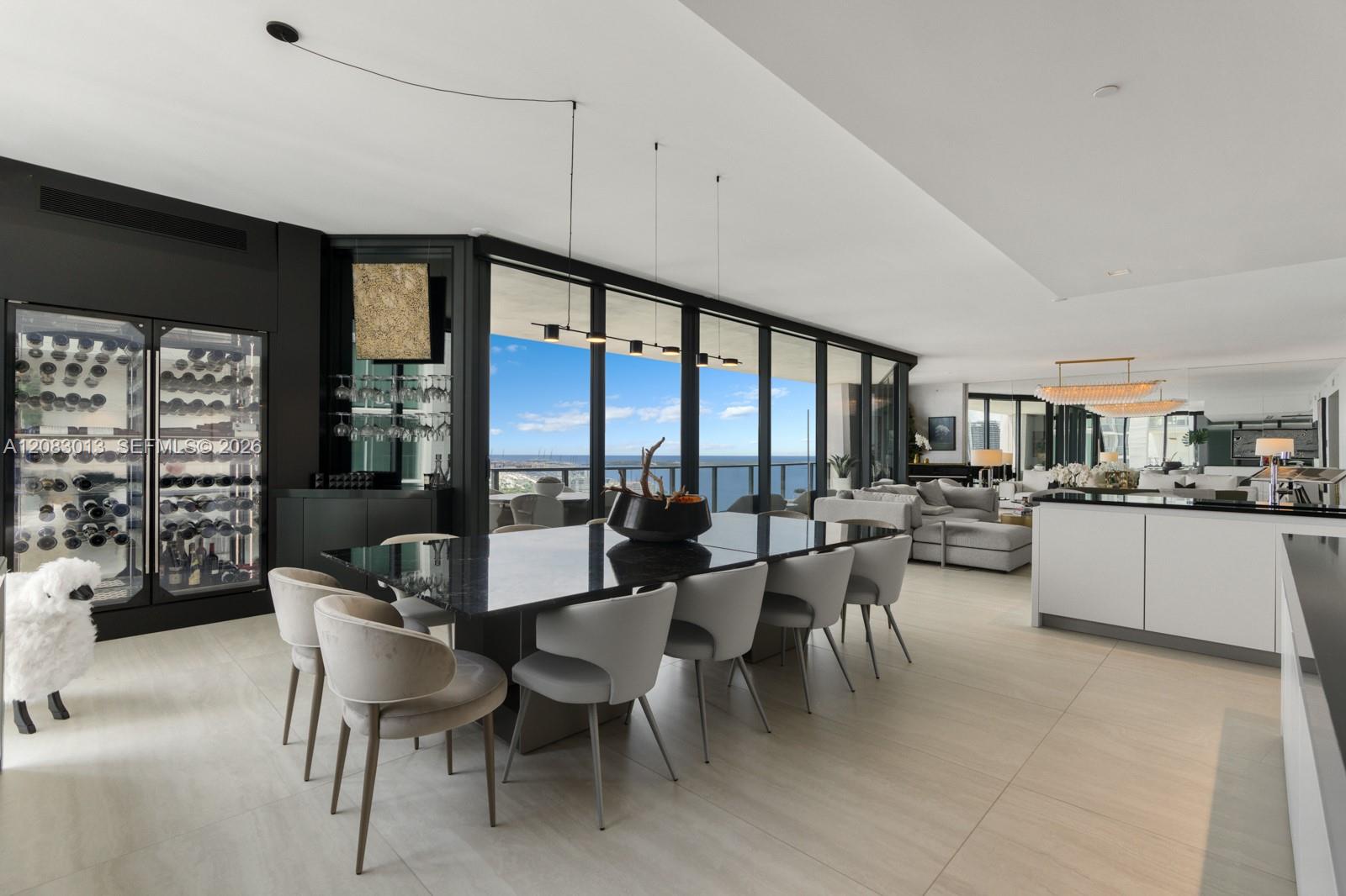 1000 Biscayne Boulevard 3402 Property Photo 14