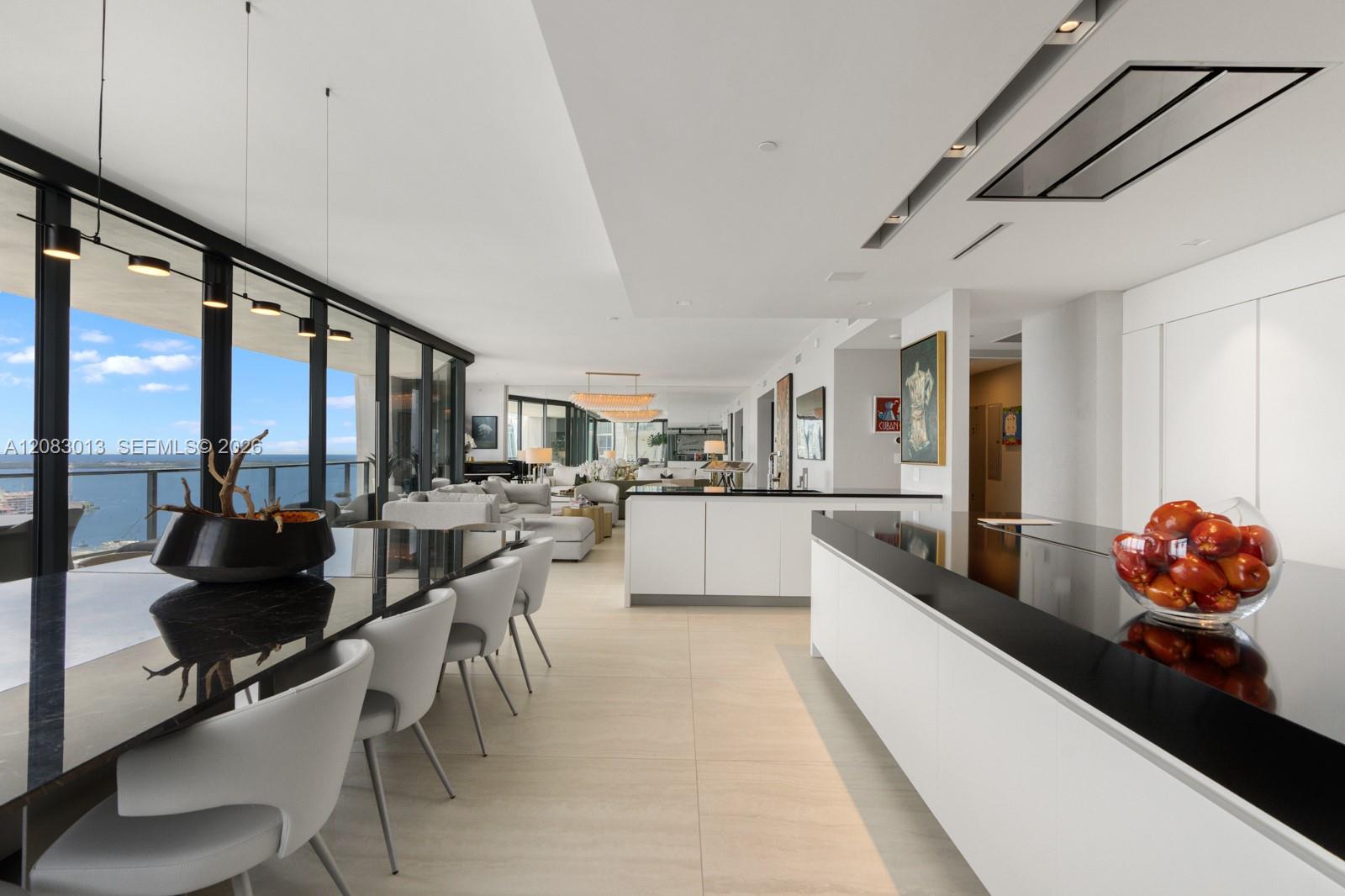 1000 Biscayne Boulevard 3402 Property Photo 15