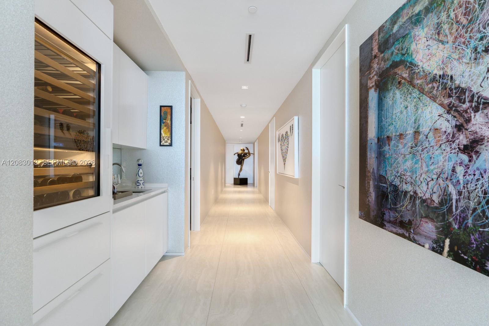 1000 Biscayne Boulevard 3402 Property Photo 18
