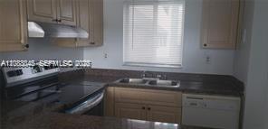 1700 N River Drive 807 Property Photo 9