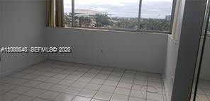 1700 N River Drive 807 Property Photo 12