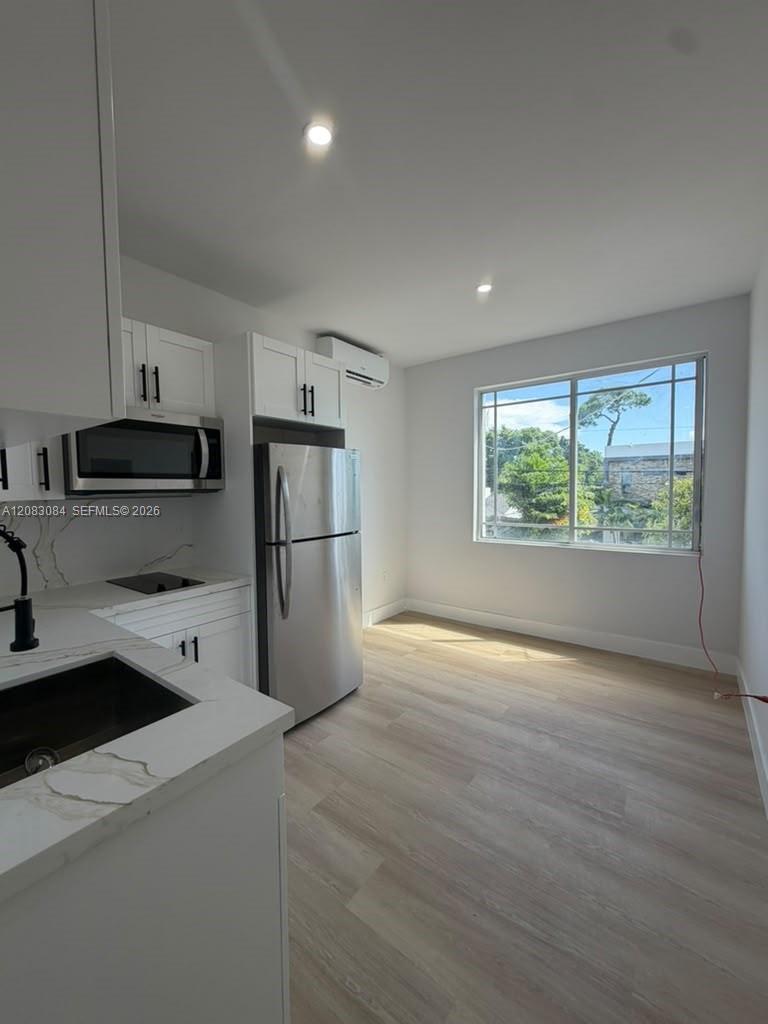 2425 SW 6th Street 9 Property Photo 1
