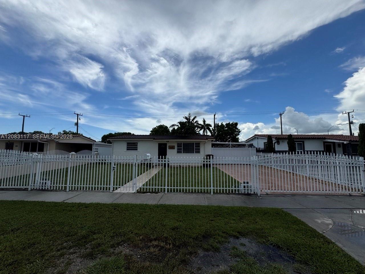 1160 W 33rd Place Property Photo 1