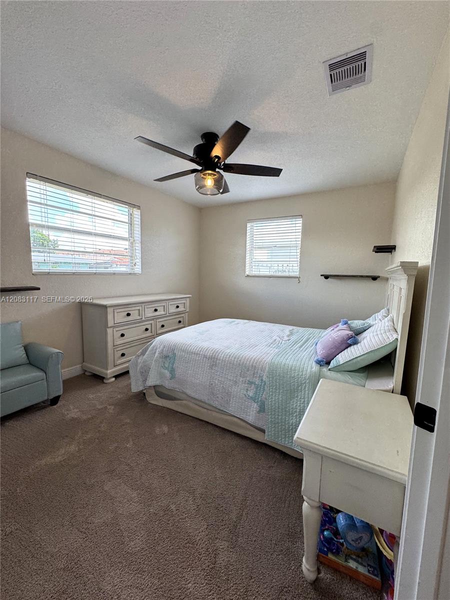1160 W 33rd Place Property Photo 8