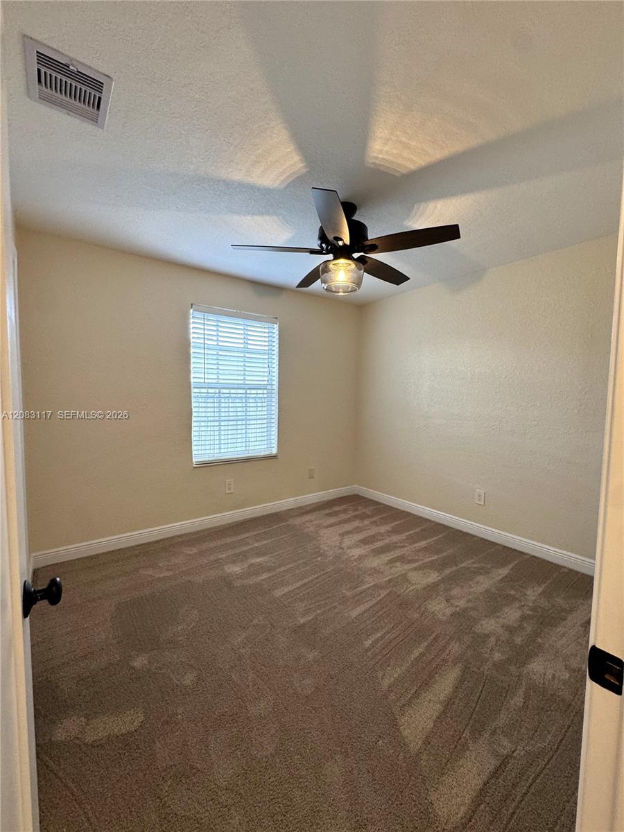 1160 W 33rd Place Property Photo 12