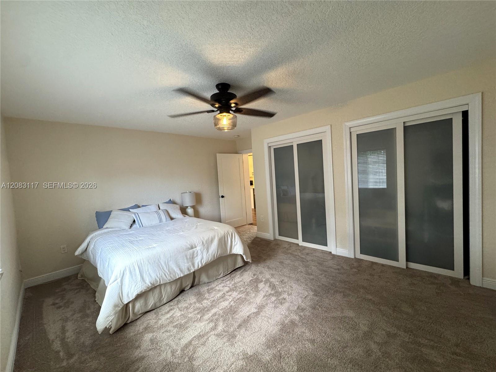 1160 W 33rd Place Property Photo 16