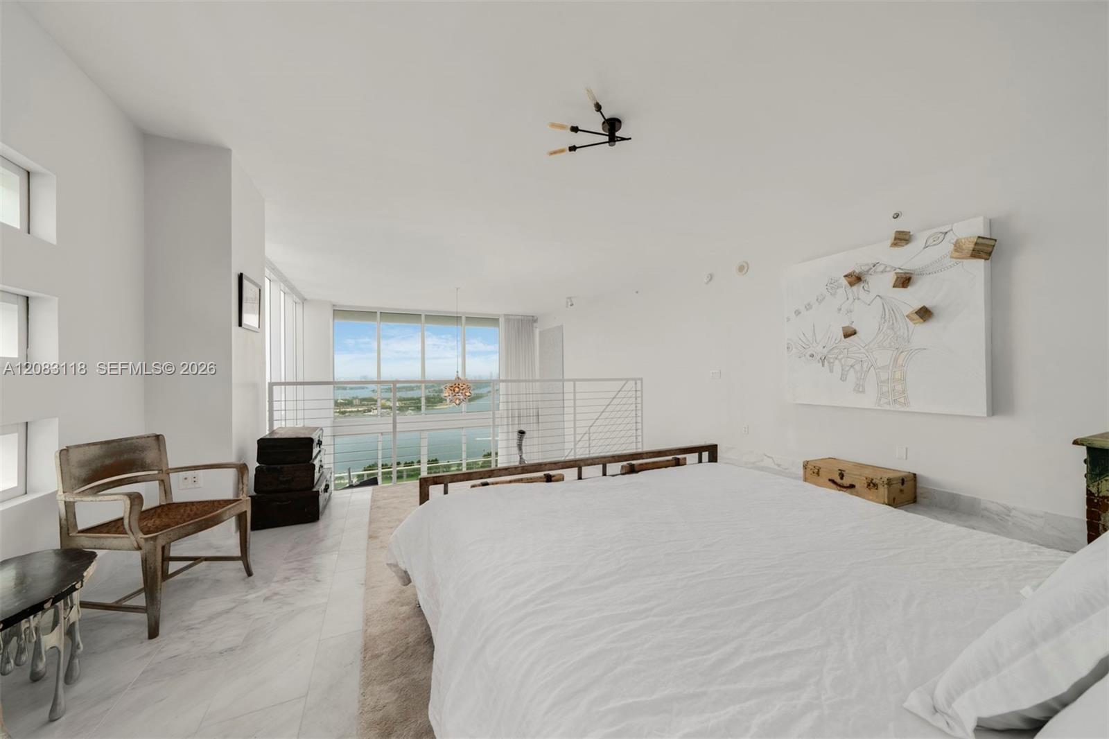 1040 Biscayne Boulevard 3304 Property Photo 11